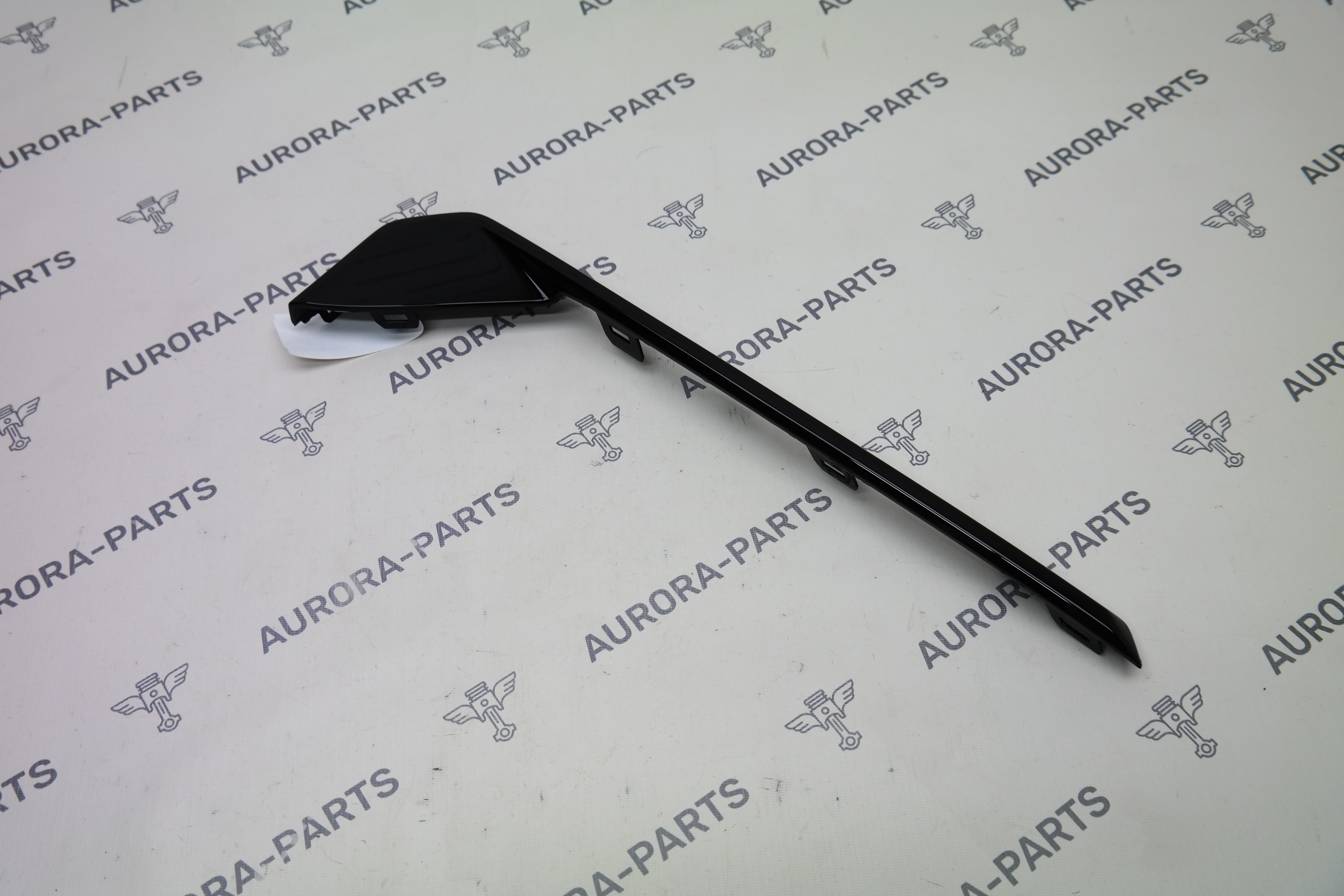 Вставка (Молдинг) переднего бампера RH ZEEKR 001