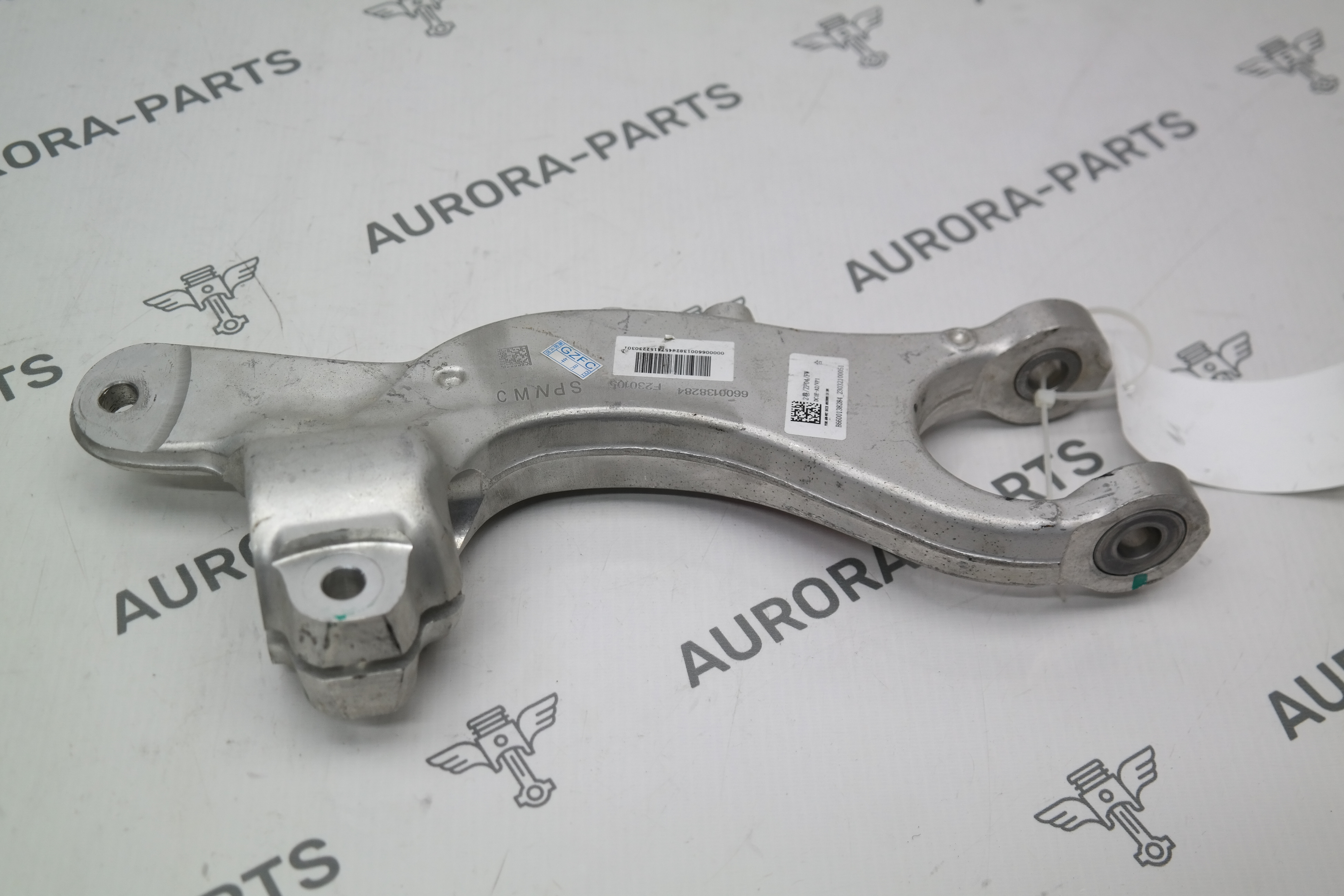 Вилка переднего амортизатора LH ZEEKR 001