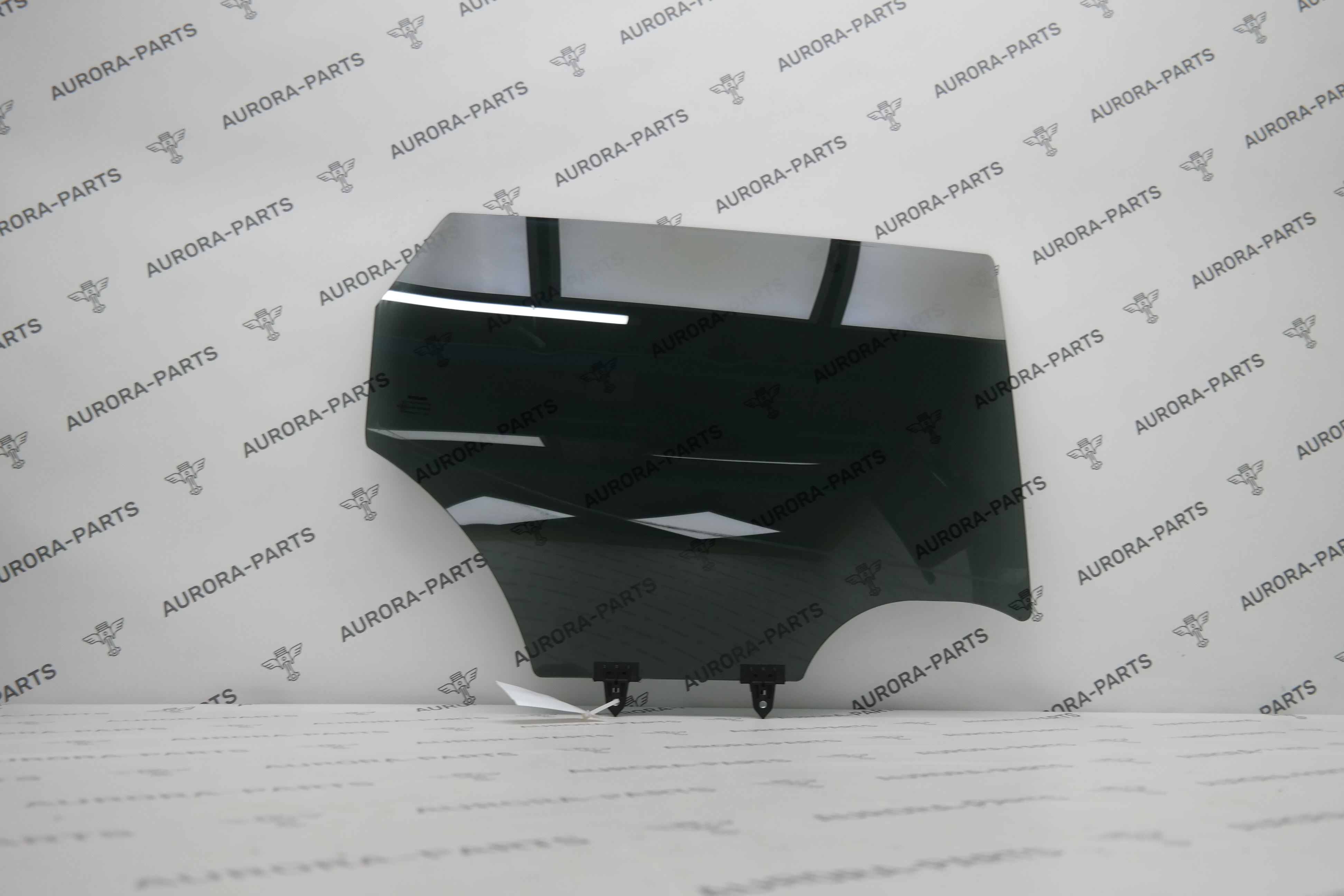 Стекло задней двери RH Nissan Qashqai