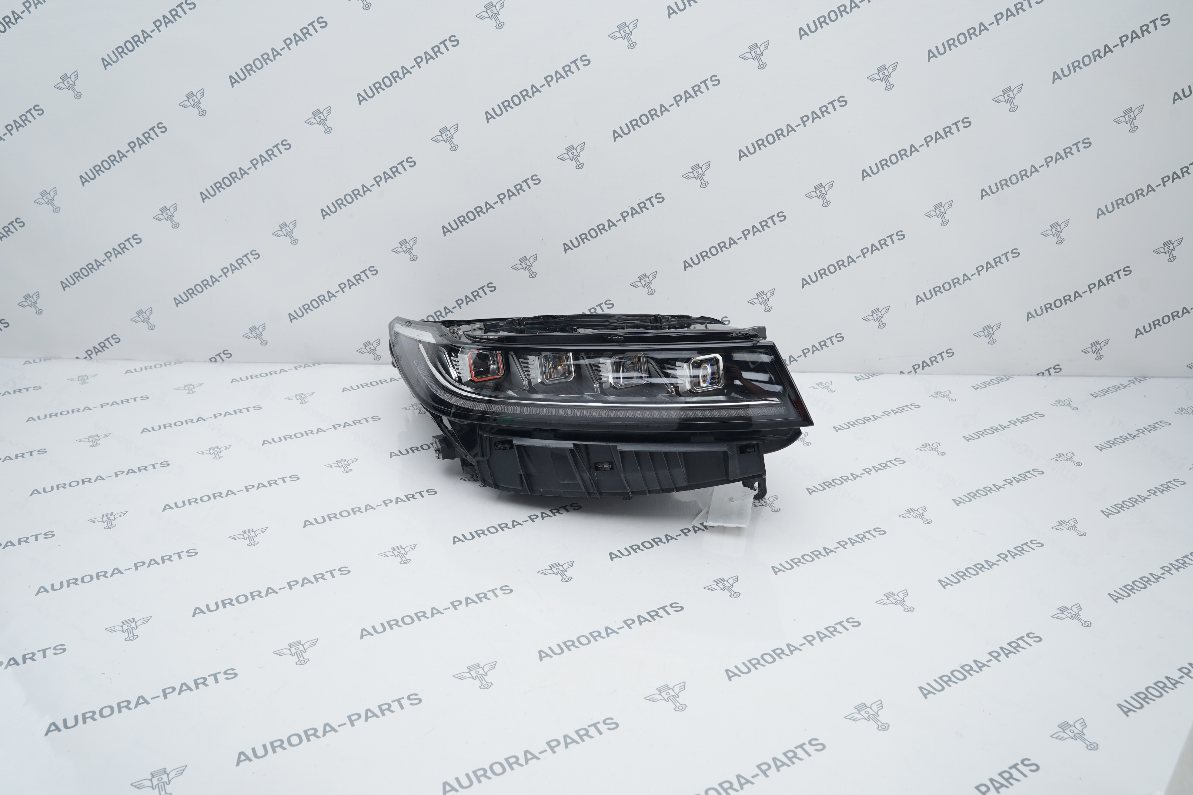 Фара светодиодная в сборе RH Exeed LX