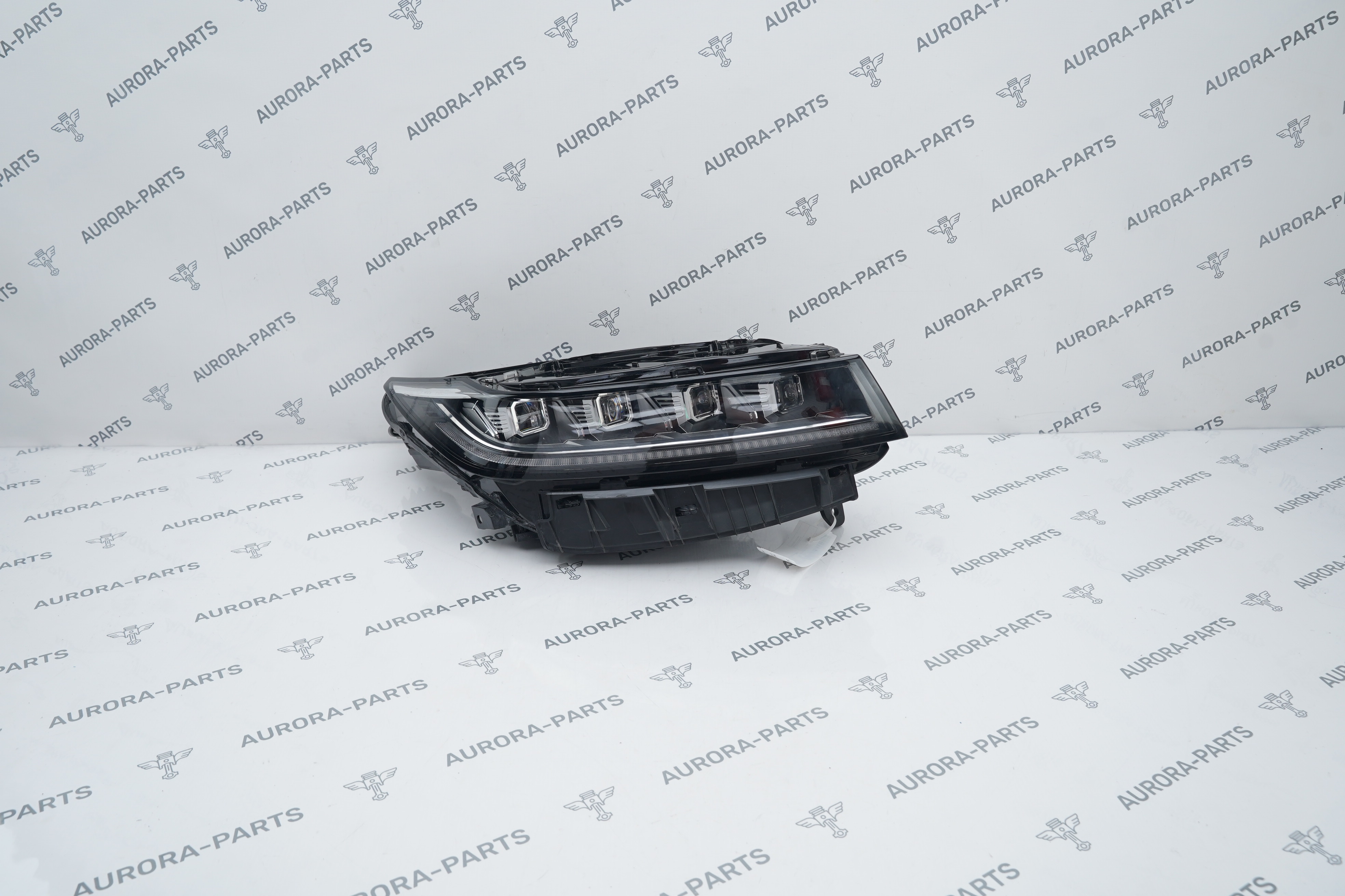 Фара светодиодная в сборе RH Exeed LX