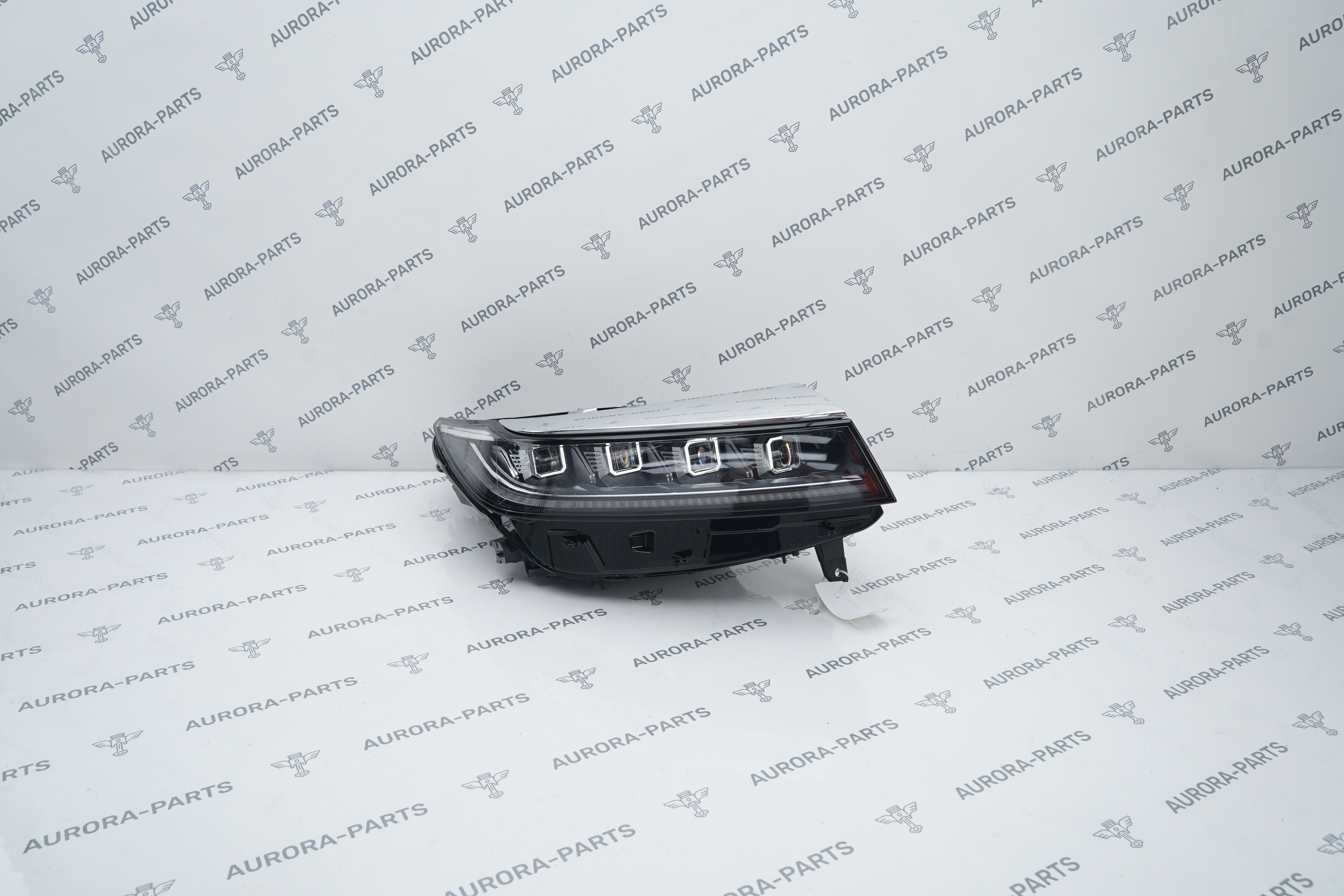 Фара светодиодная в сборе RH Exeed LX