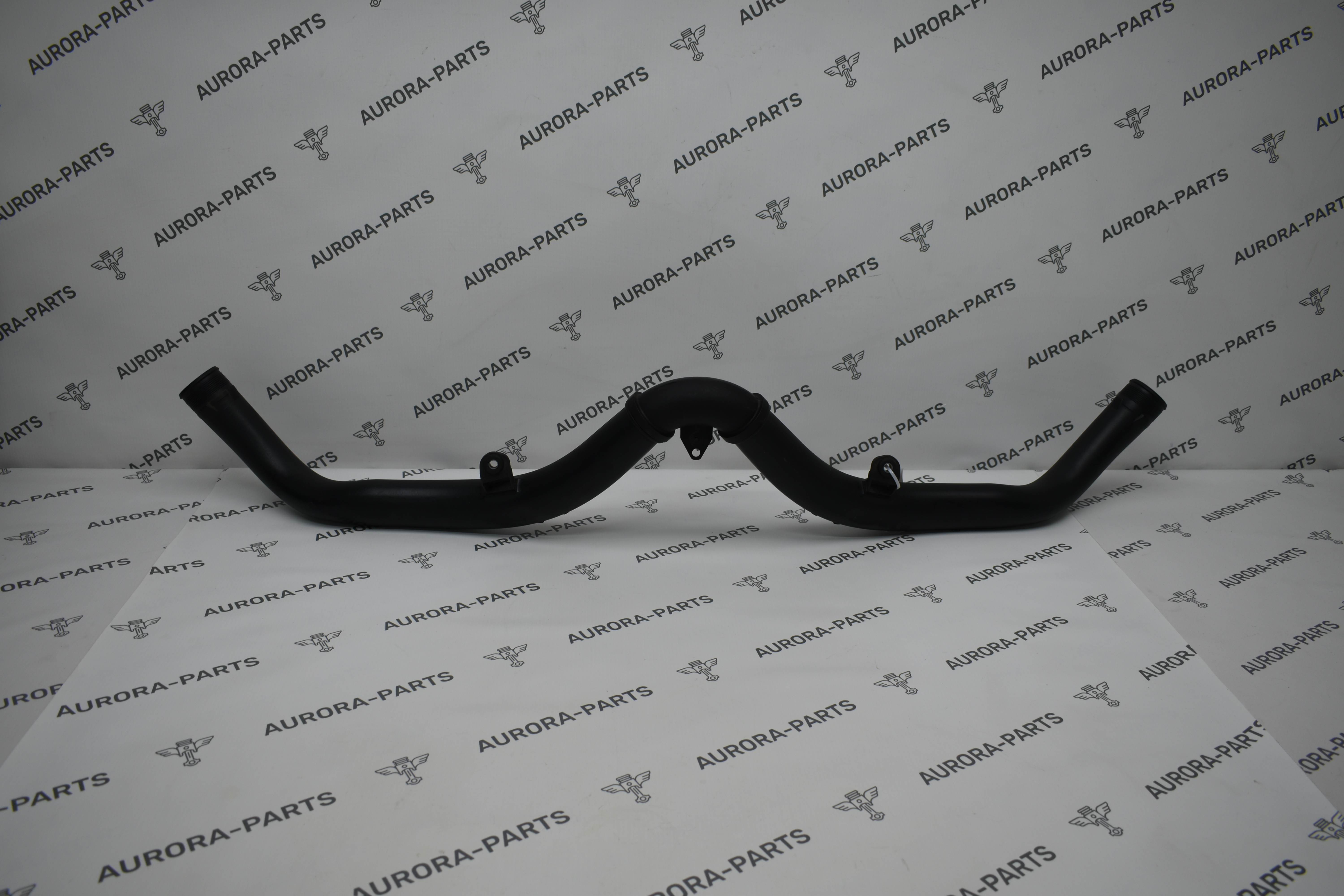 Патрубок интеркуллера Porsche Macan