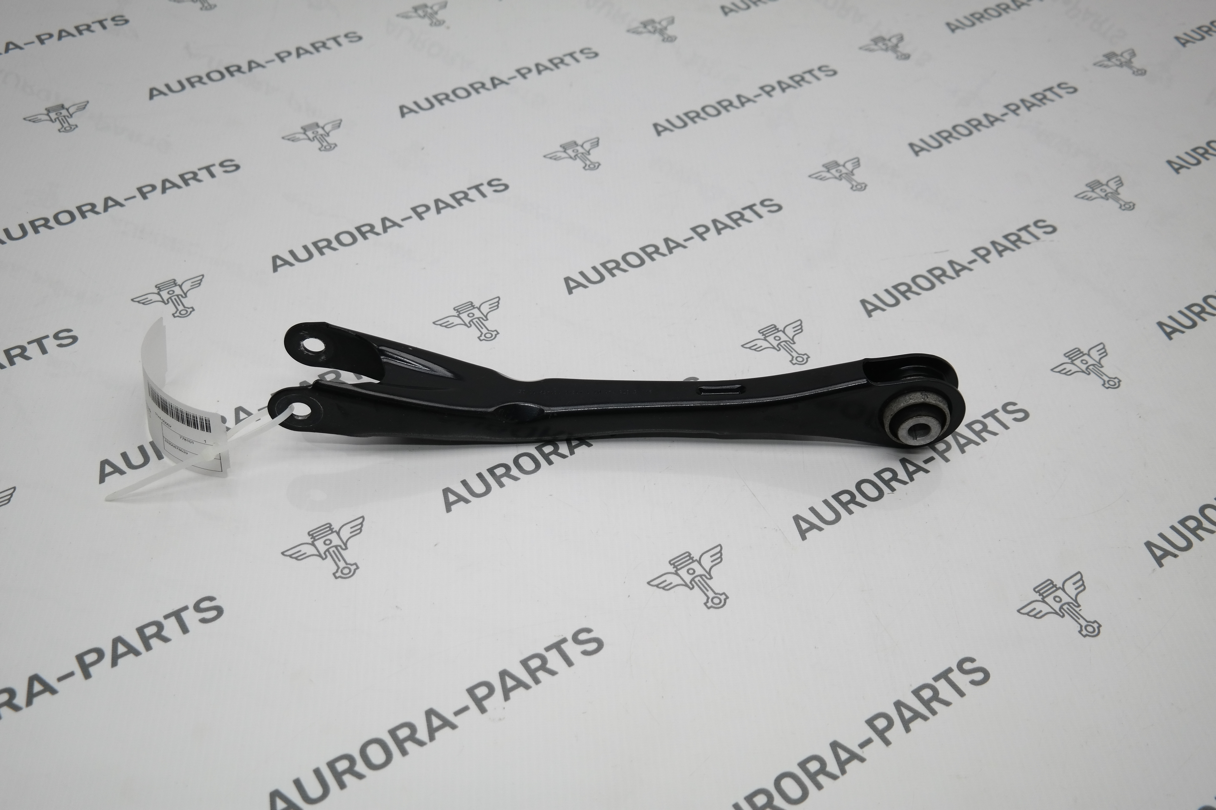 Рычаг продольный нижний задней подвески LH=RH BMW 3-Series