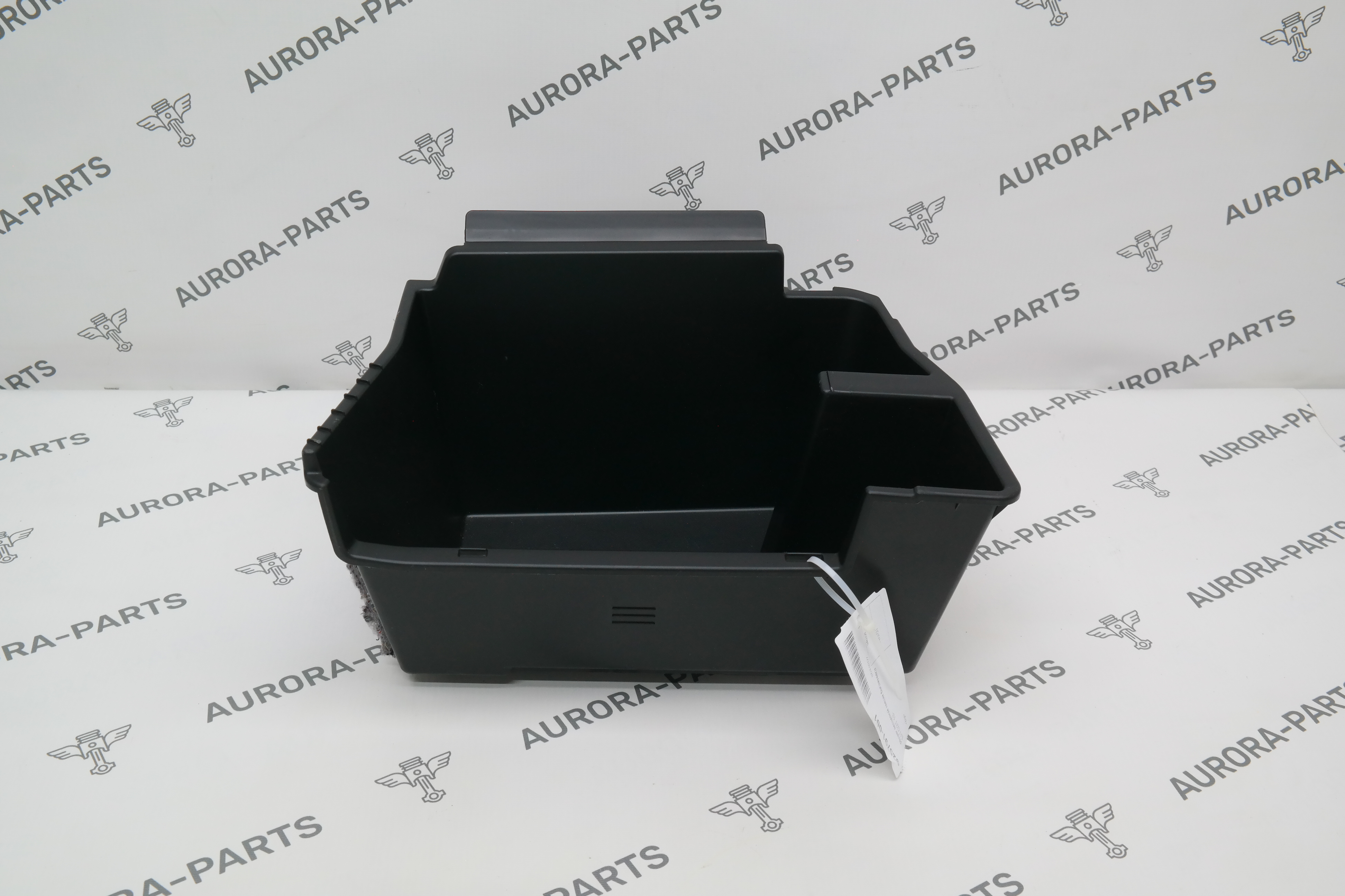 Ящик вещевой ниши багажника LH BMW 3-Series