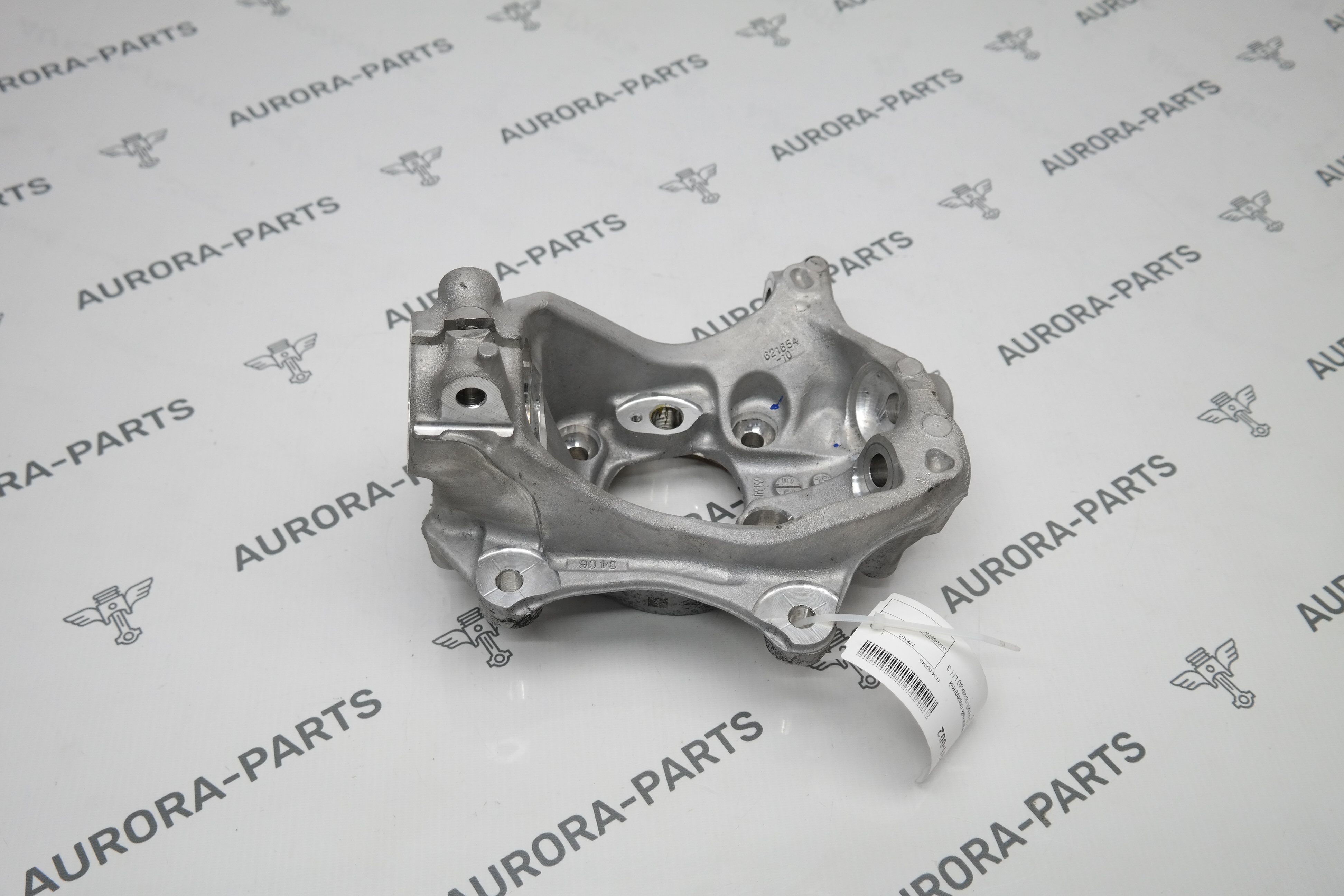 Кулак поворотный передней подвески (Задний привод) LH BMW 3-Series