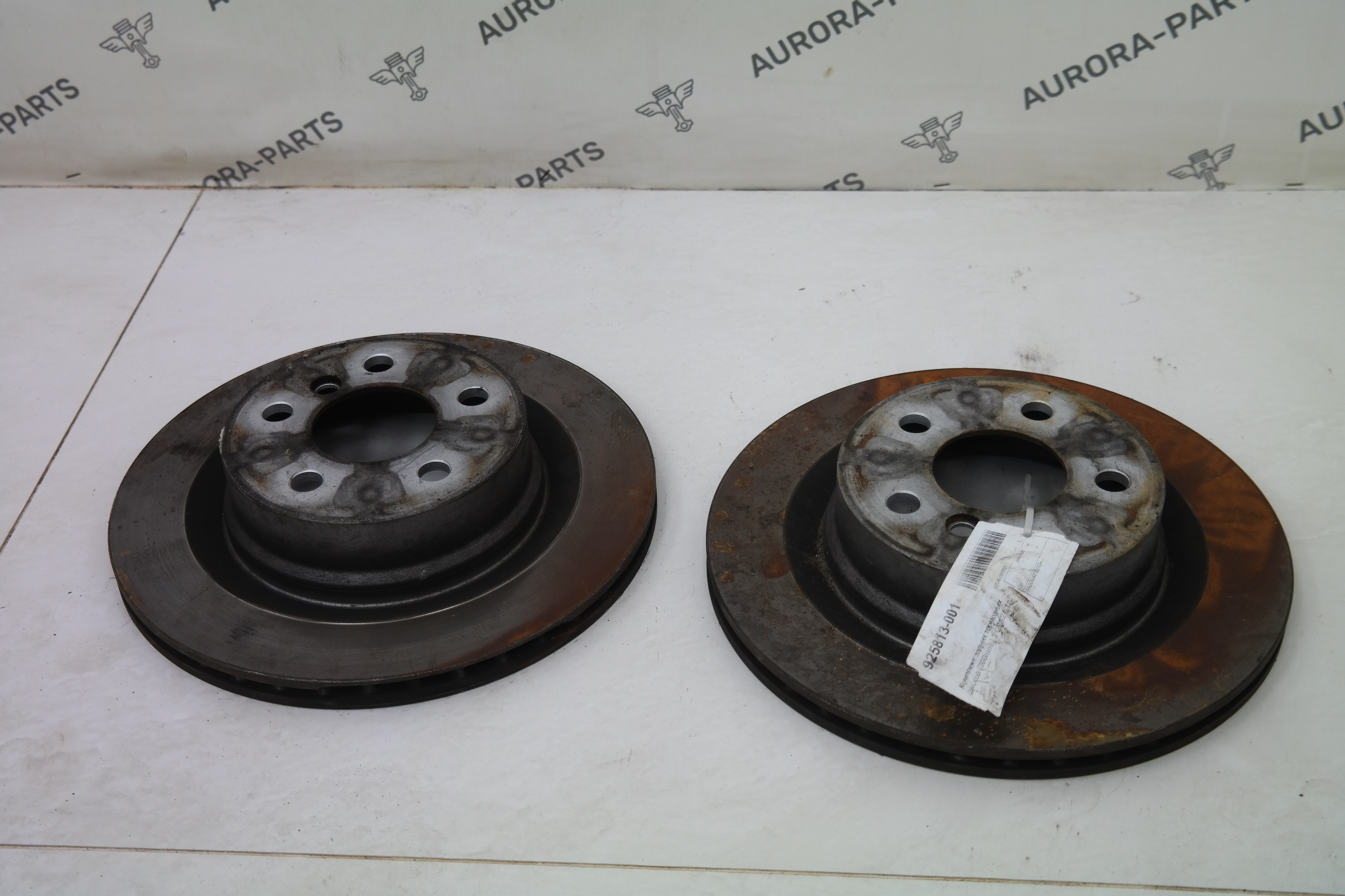 Комплект задних тормозных дисков (300mm.) BMW 3-Series