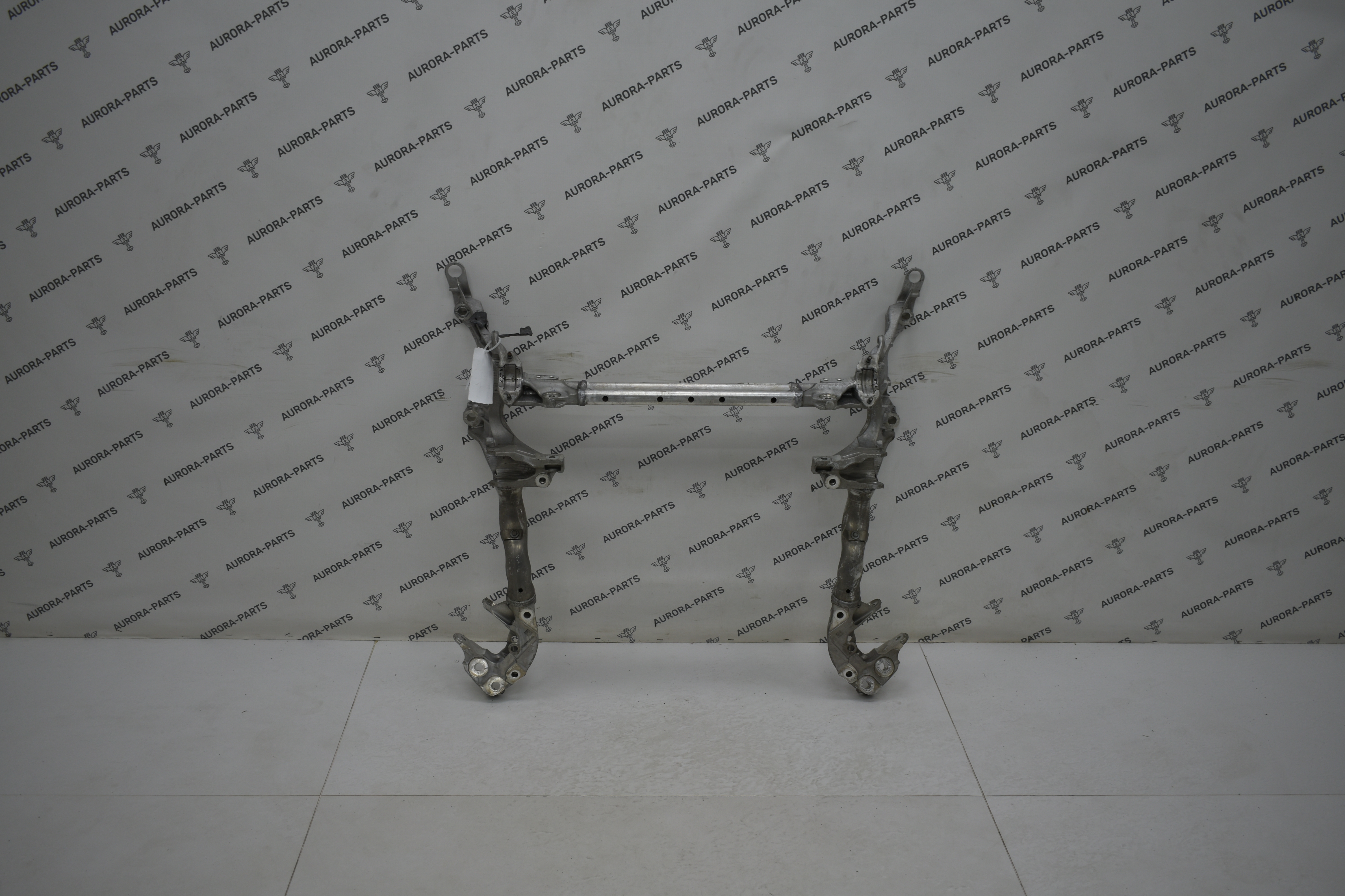 Подрамник передней подвески Porsche Macan