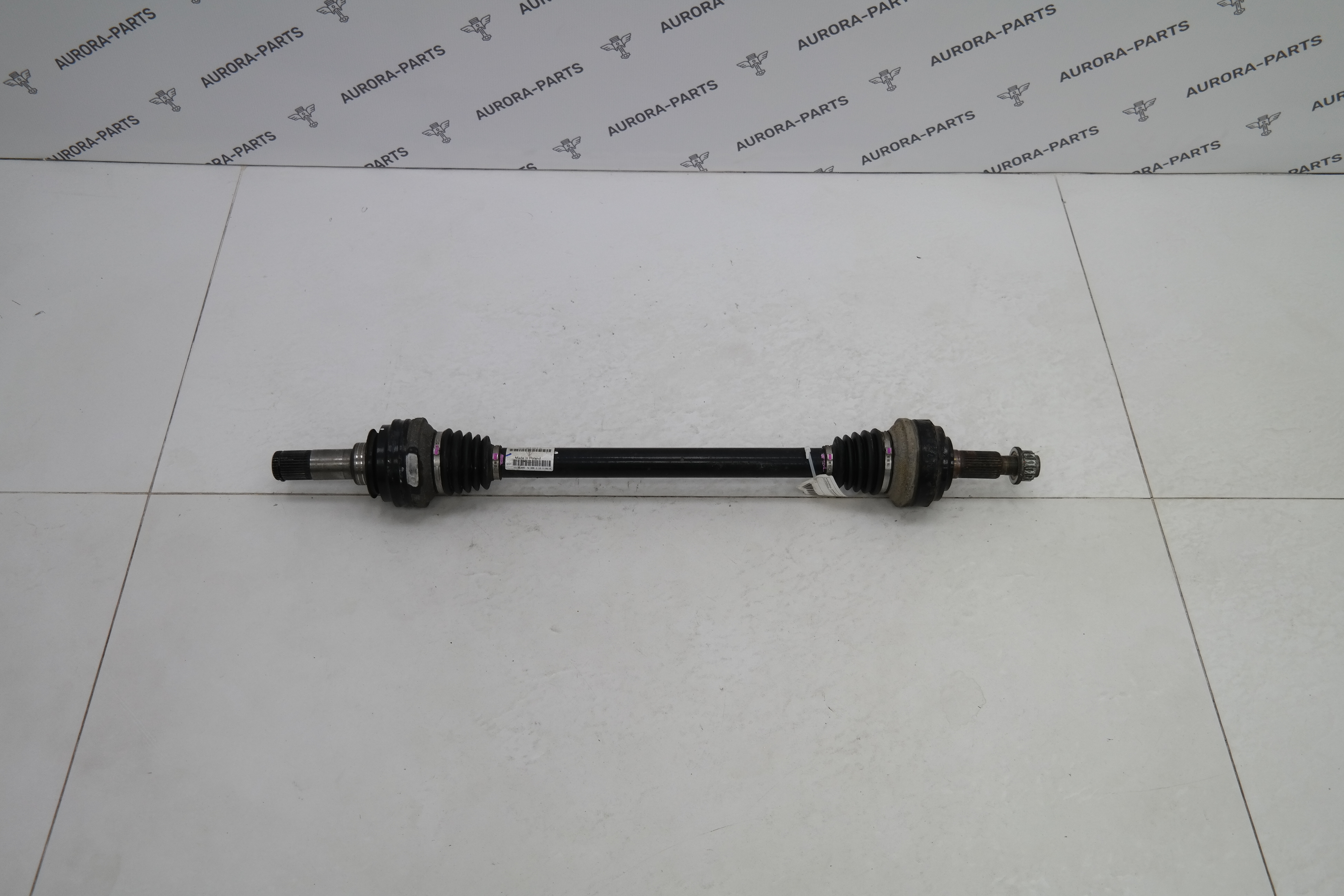 Привод в сборе задний  LH=RH Porsche Cayenne