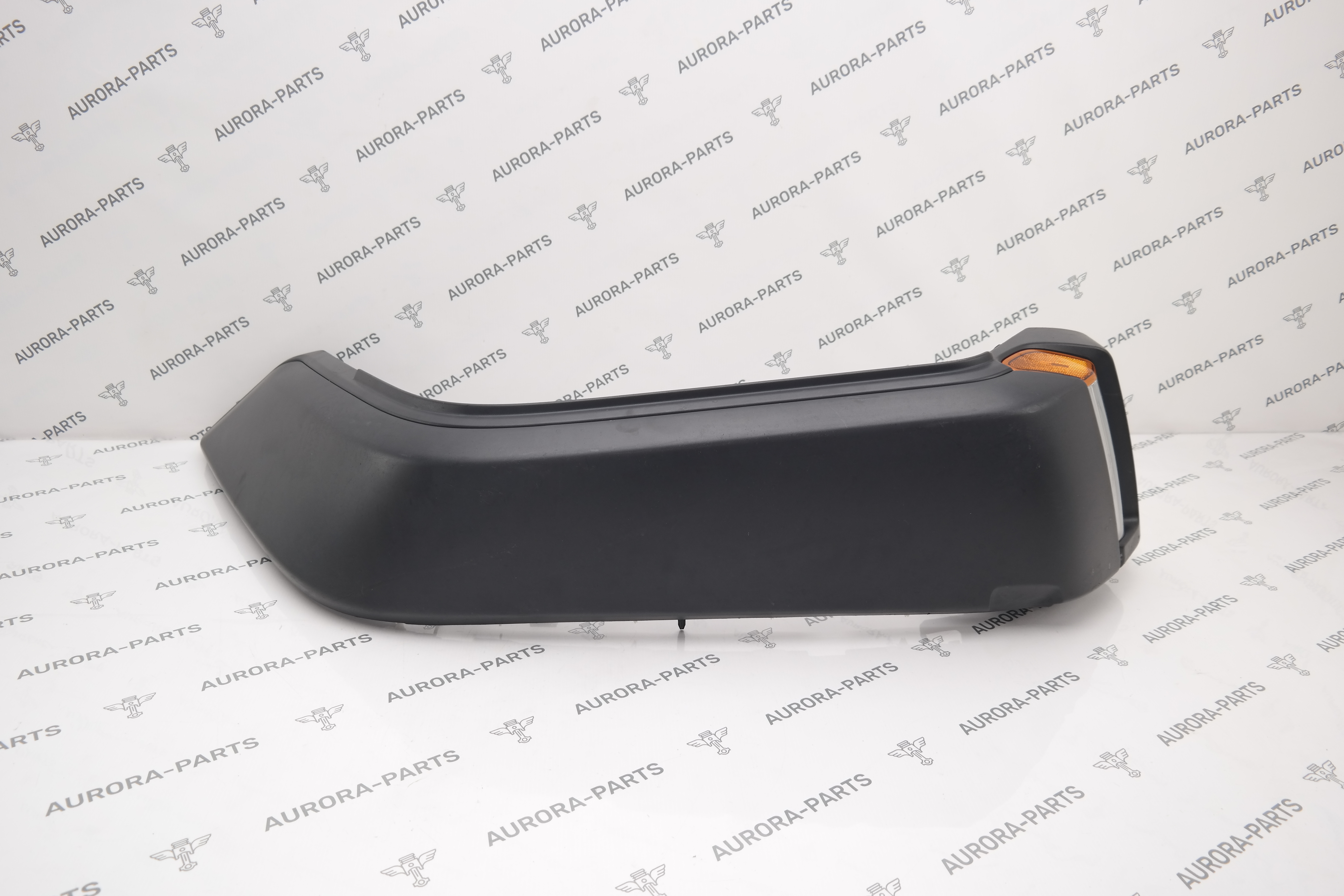 Накладка переднего крыла LH Jeep Wrangler