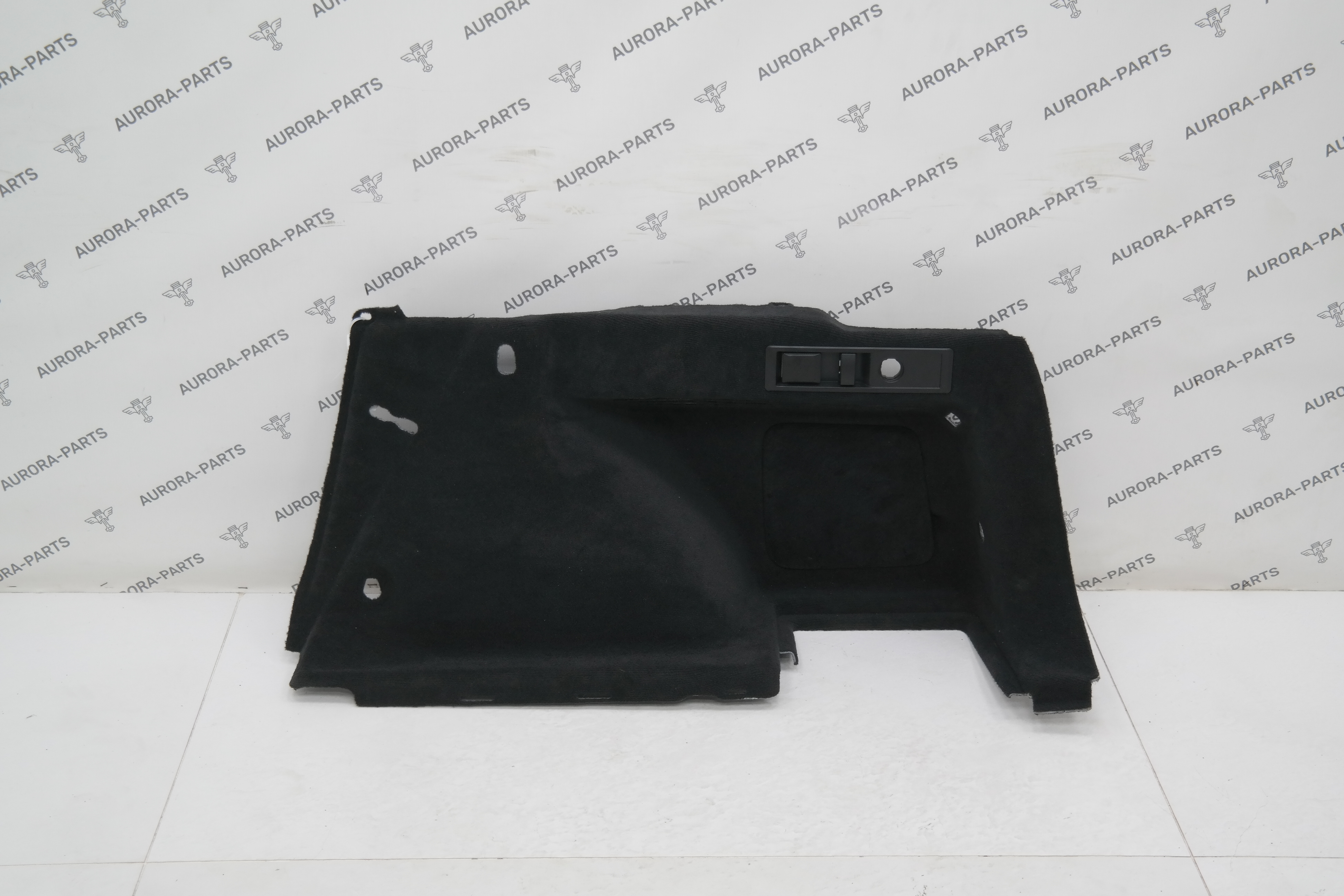 Обшивка багажного отделения RH BMW 3-Series