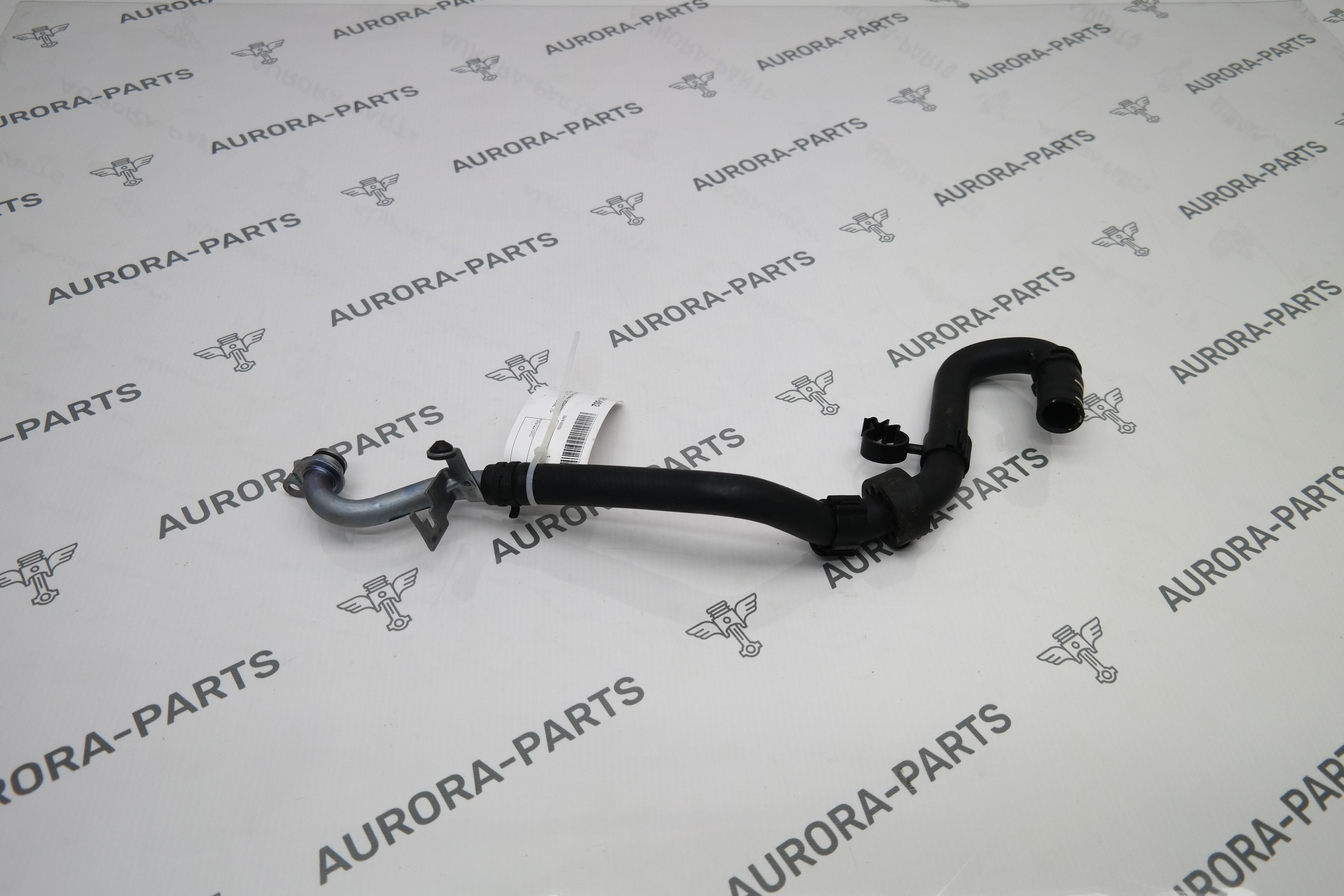 Патрубок системы охлаждения Porsche Cayenne