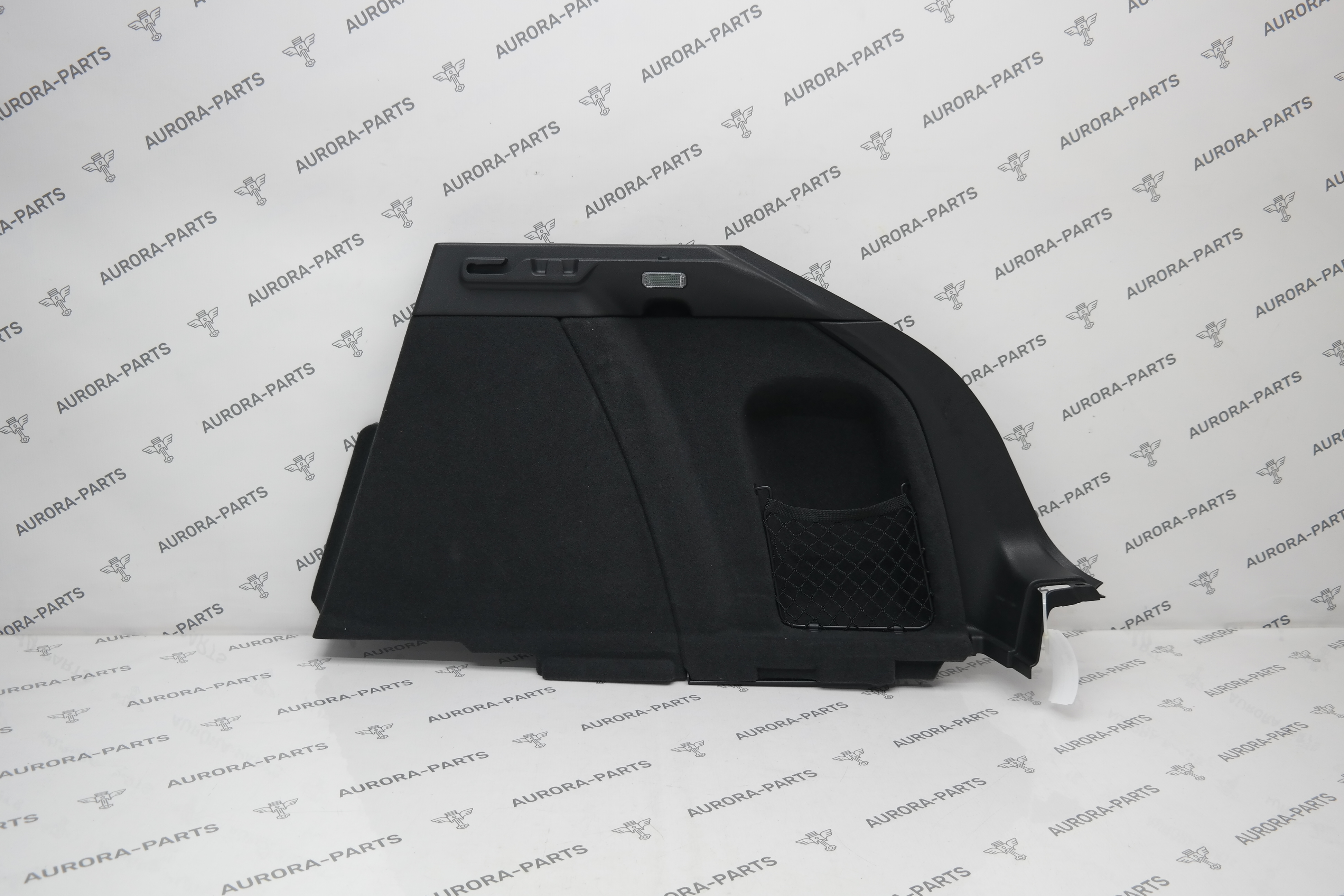 Обшивка багажника RH Porsche Macan