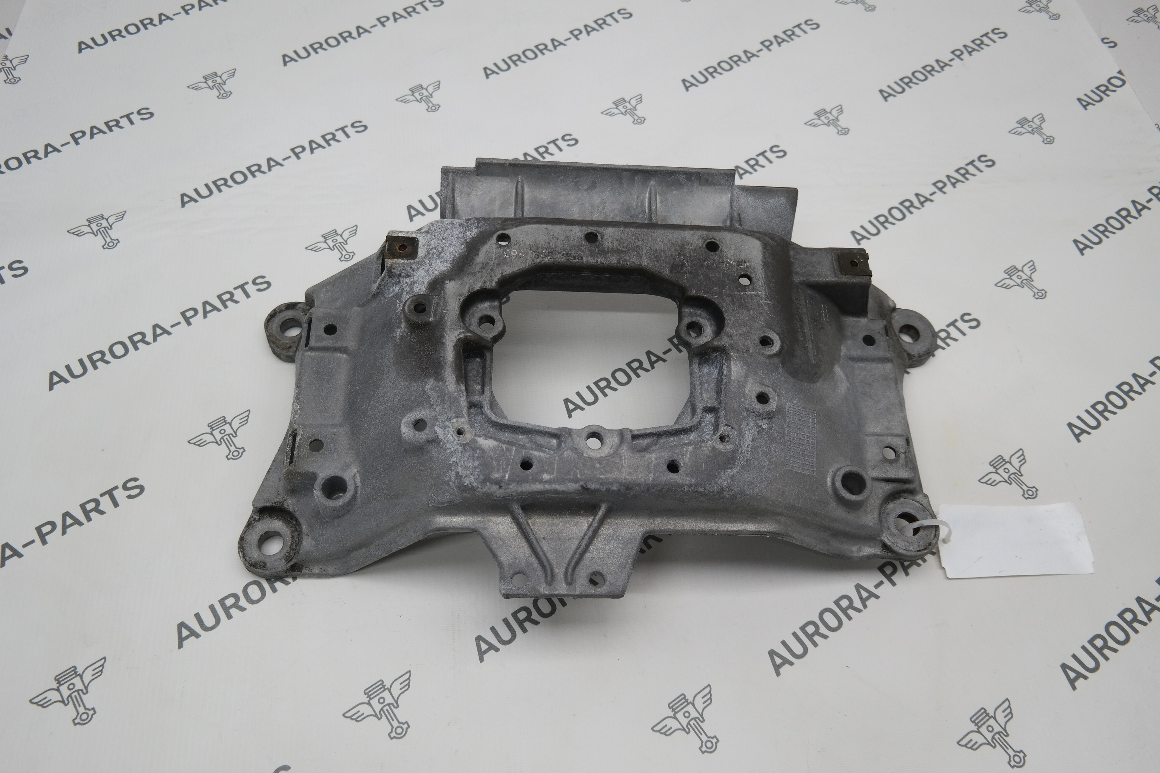 Кронштейн АКПП Porsche Macan