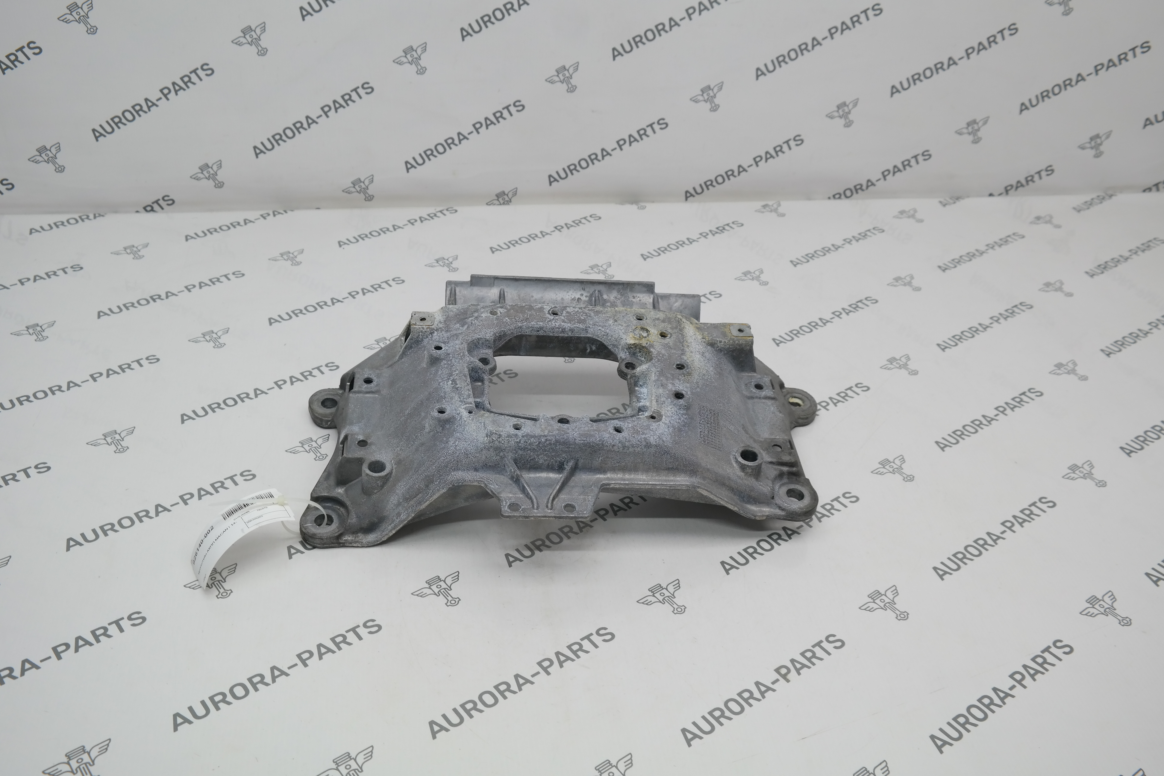 Кронштейн АКПП Porsche Macan