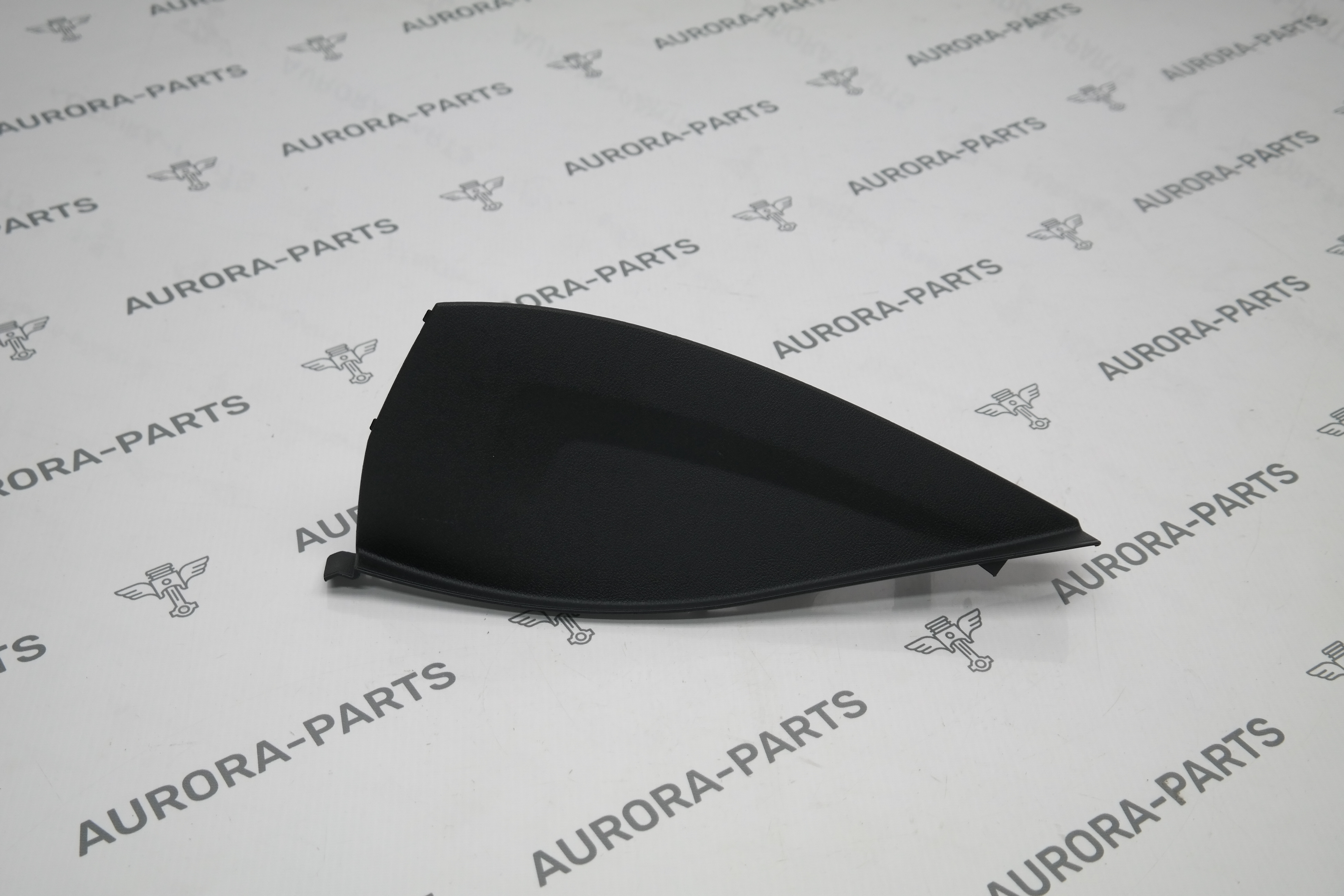 Накладка торпеды LH BMW 3-Series