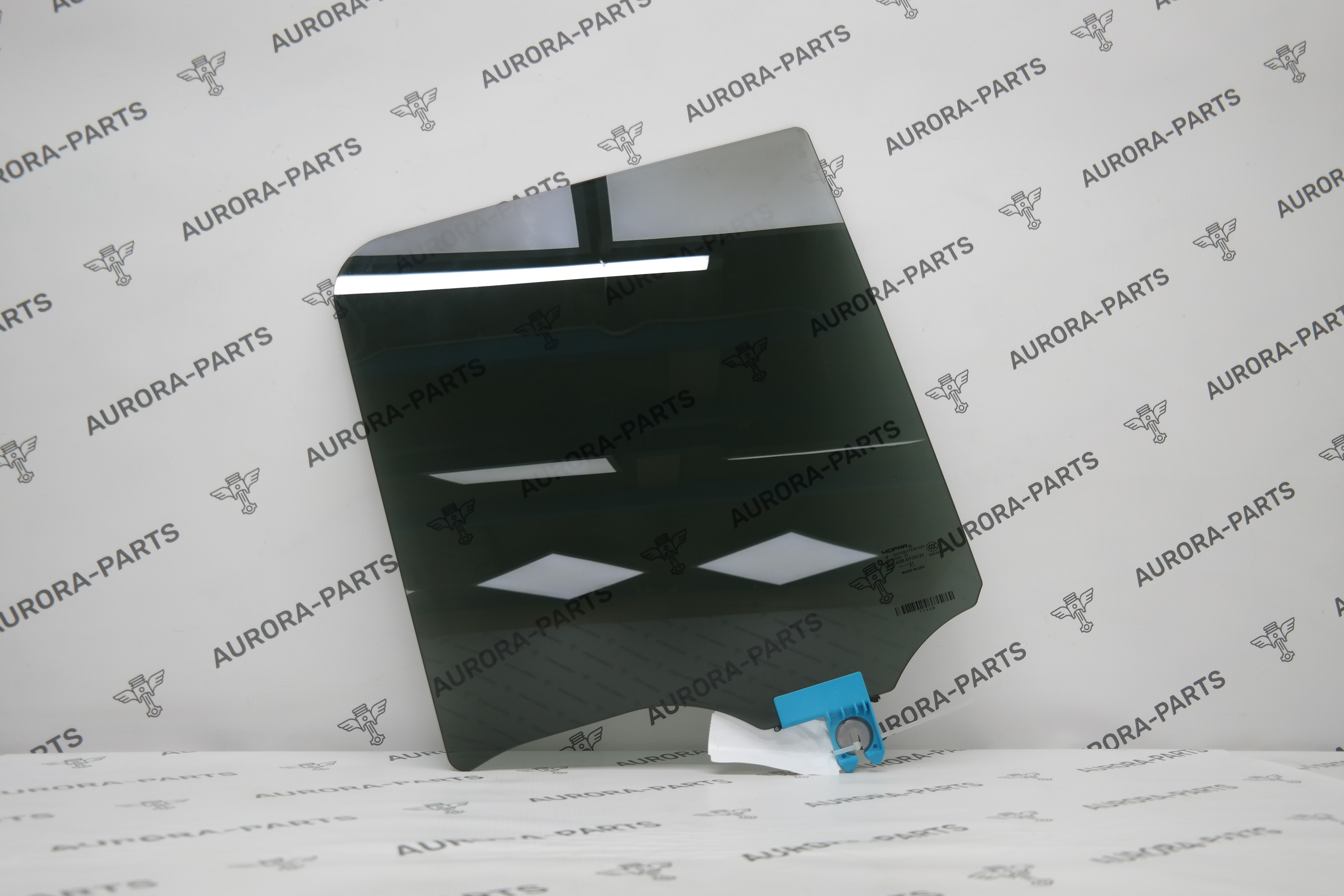 Стекло задней двери LH Jeep Wrangler