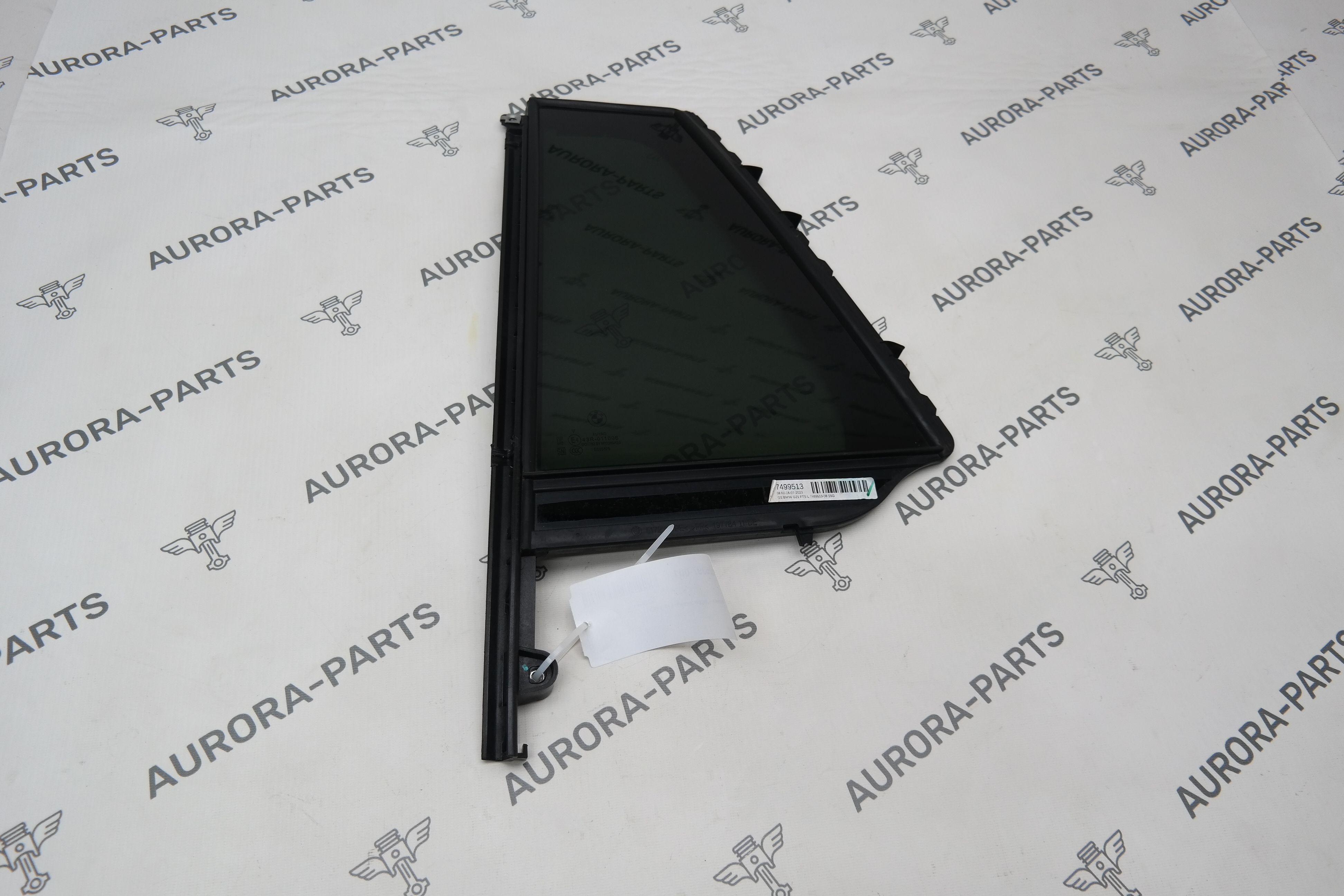 Форточка двери задней LH BMW 3-Series