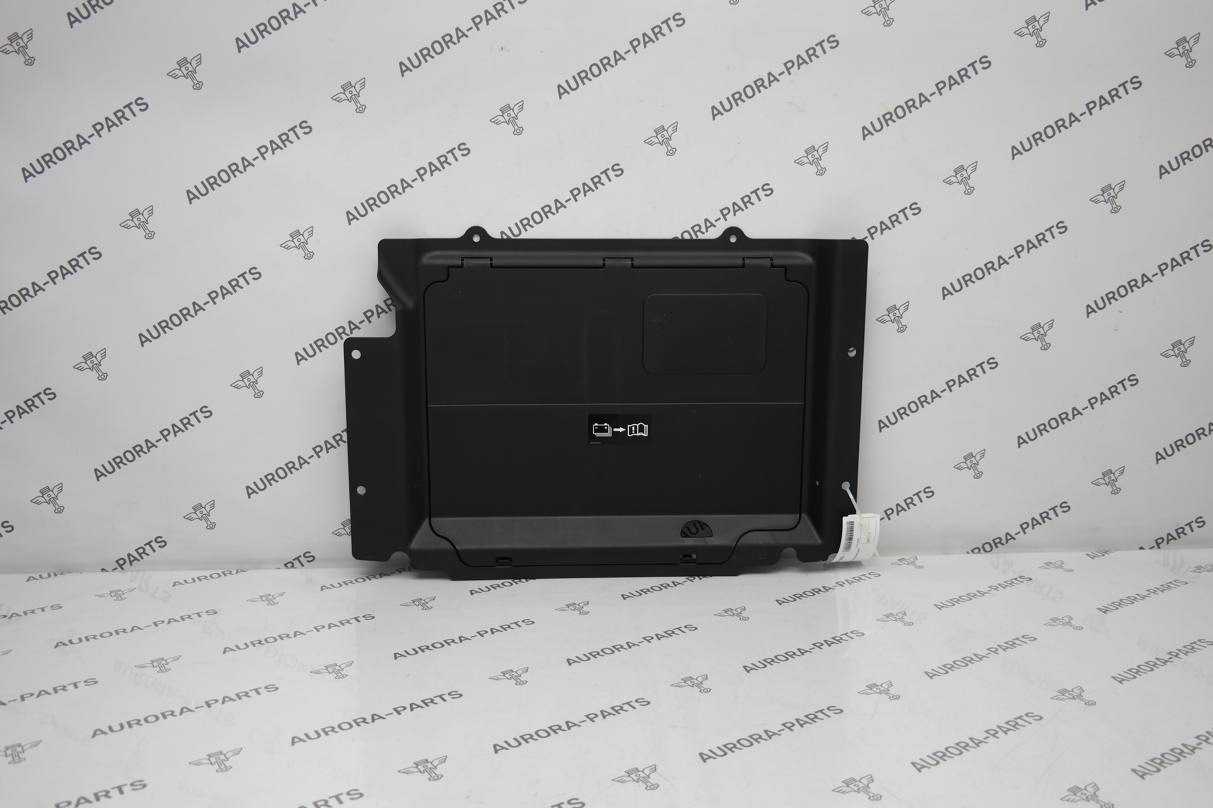 Крышка отсека АКБ Porsche Macan