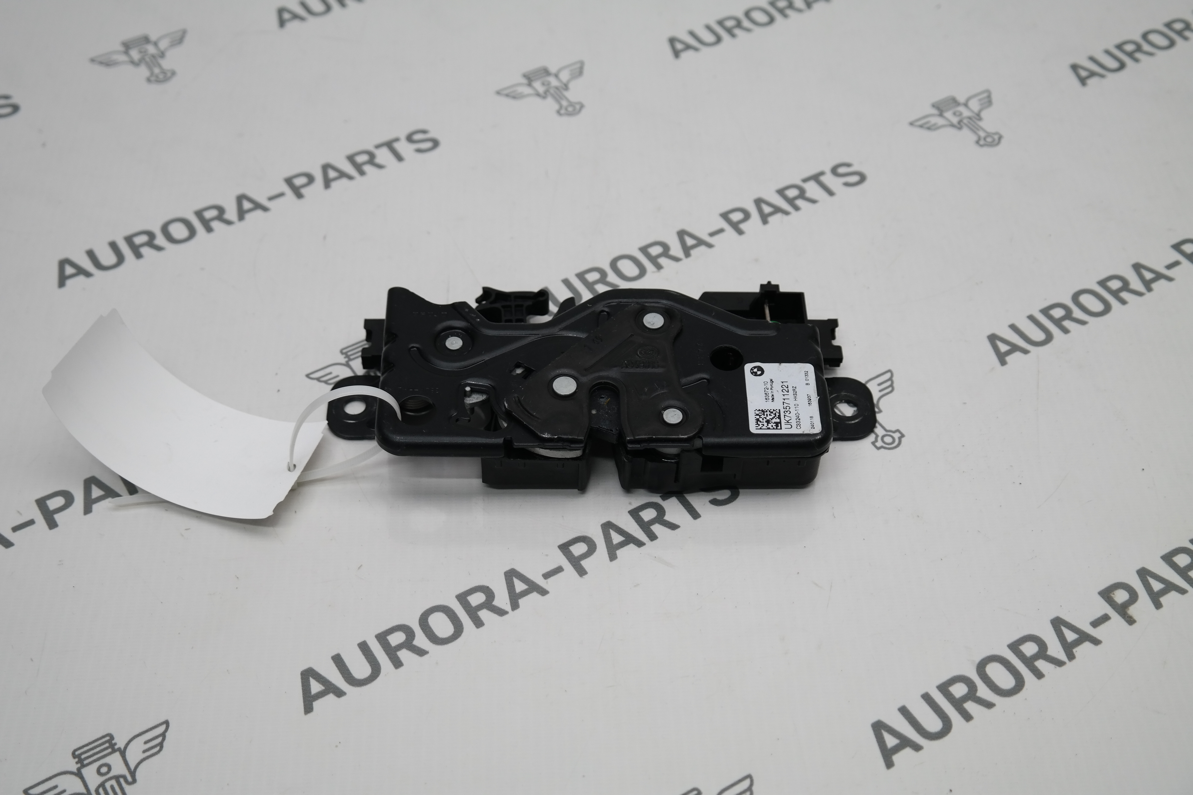 Замок крышки багажника BMW 3-Series