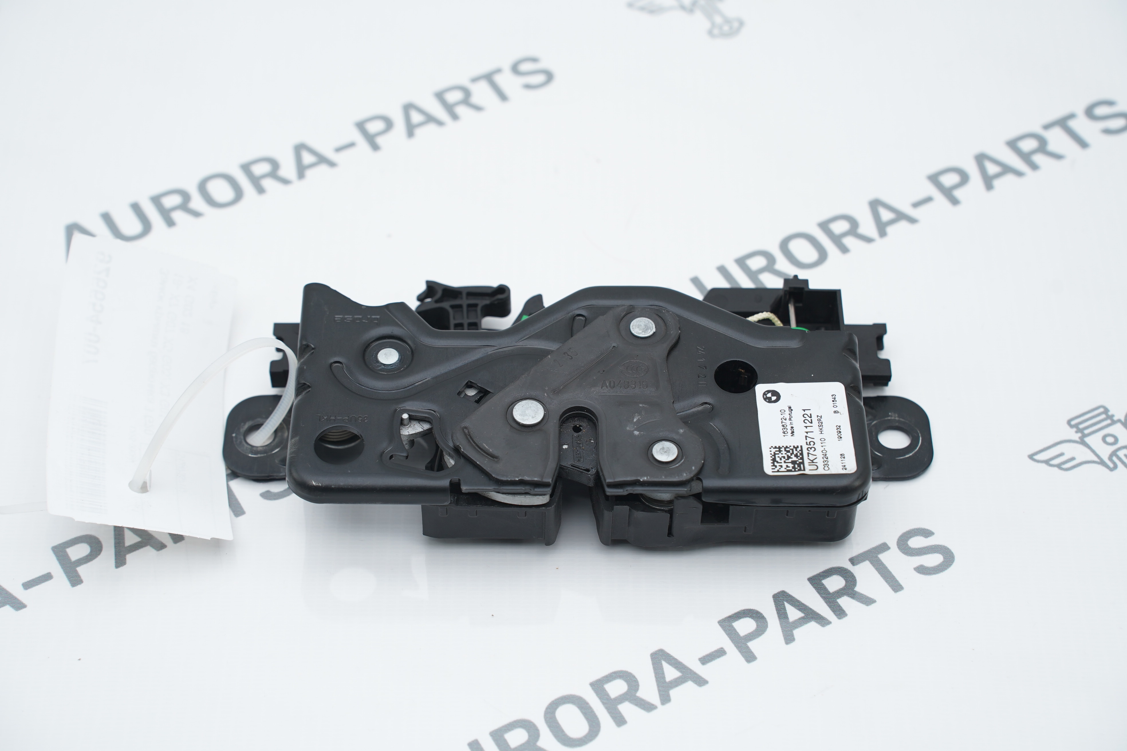 Замок крышки багажника BMW 3-Series