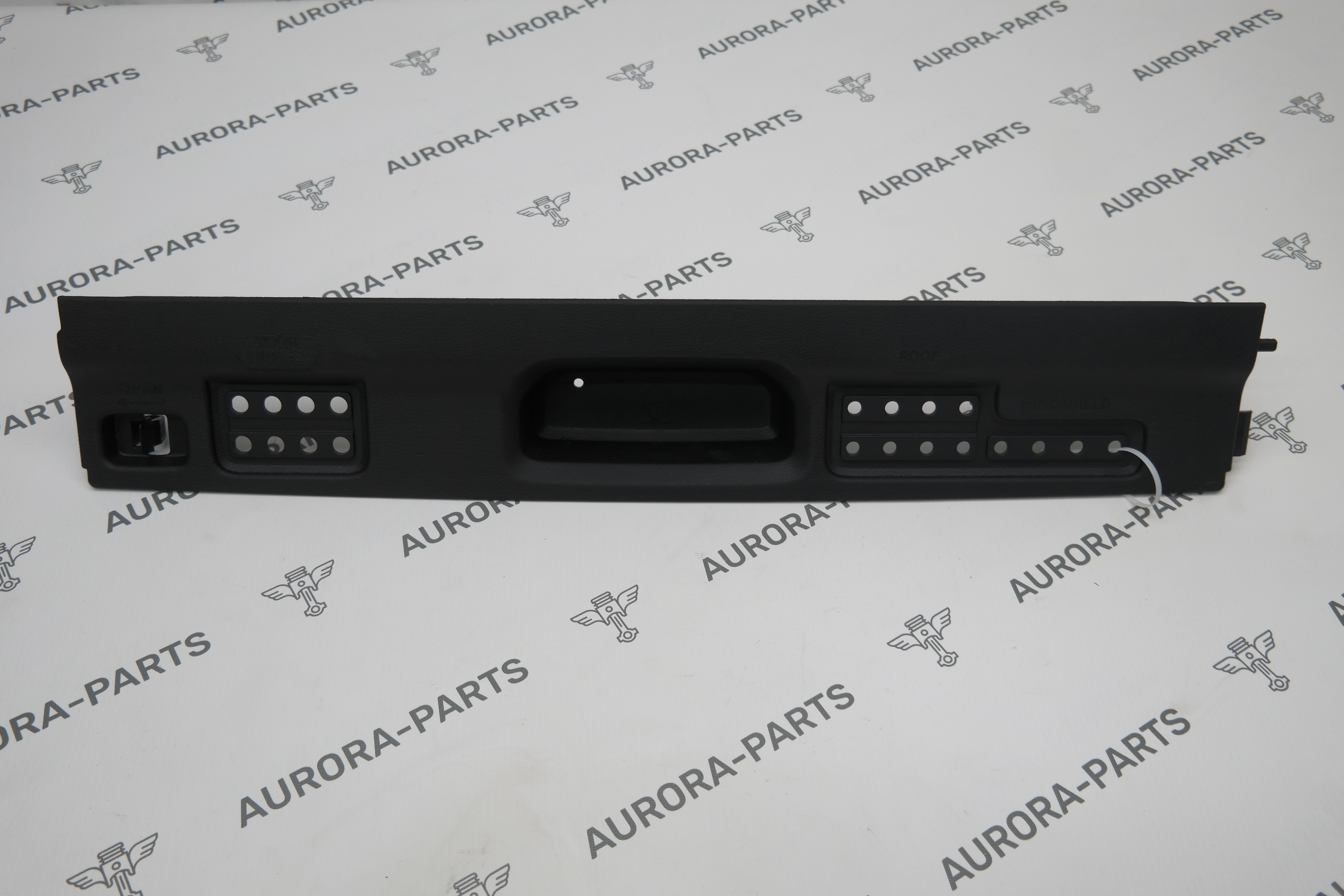 Накладка борта погрузочного пола Jeep Wrangler