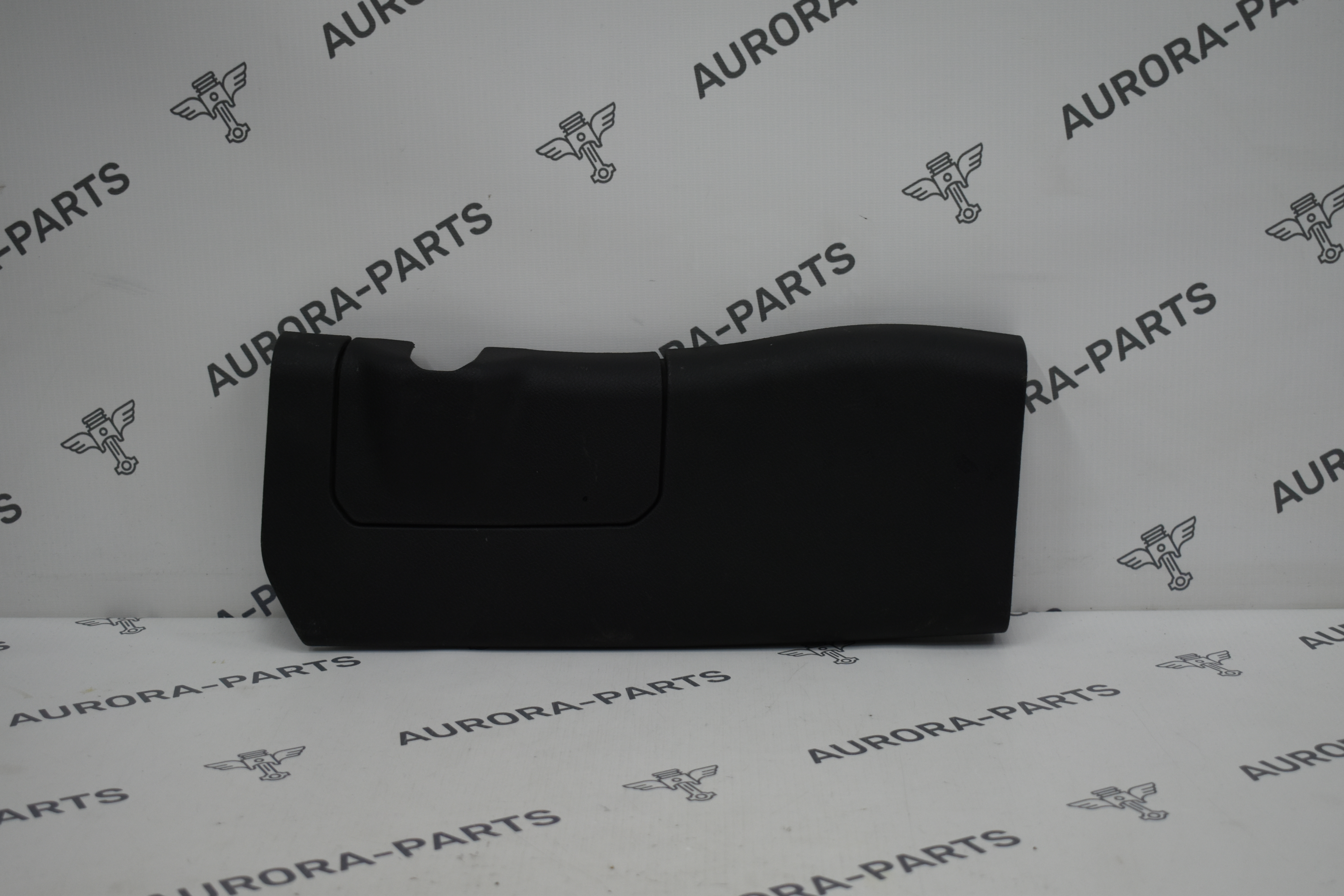 Обшивка стойки B нижняя LH Jeep Wrangler