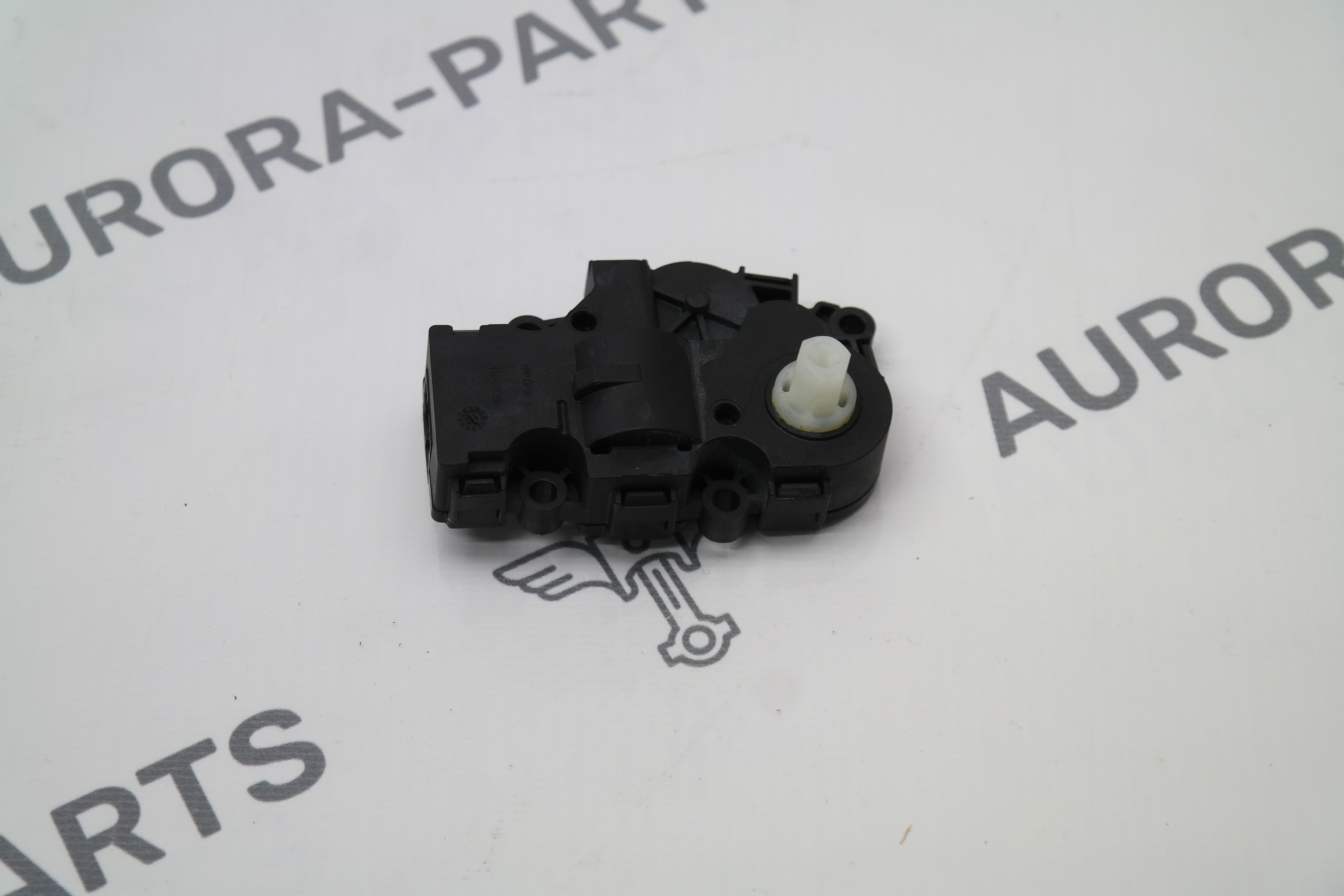 Моторчик заслонки отопителя Land Rover Discovery Sport