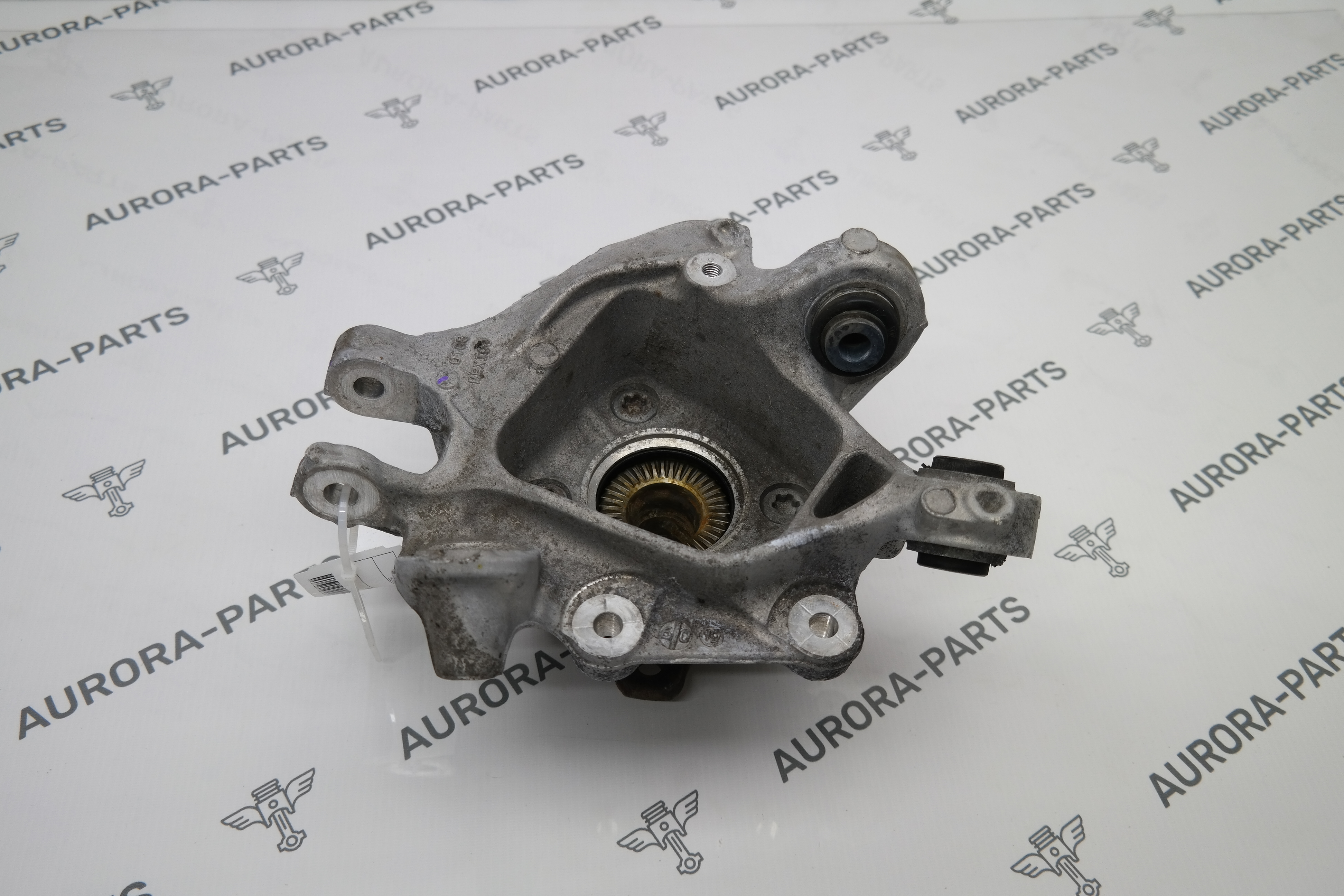 Кулак поворотный задней подвески RH BMW X4