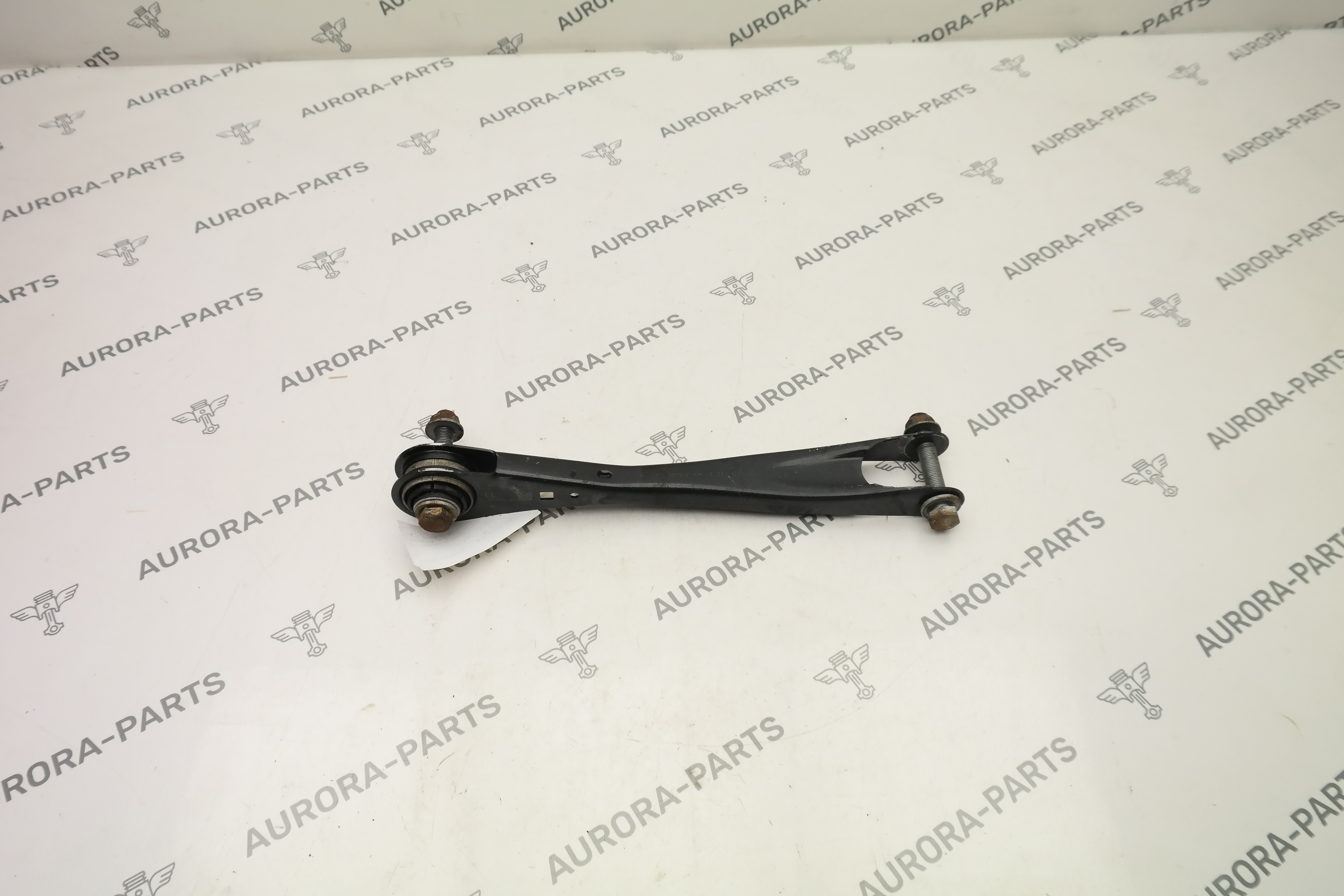 Рычаг продольный задней подвески нижний  LH=RH BMW X5