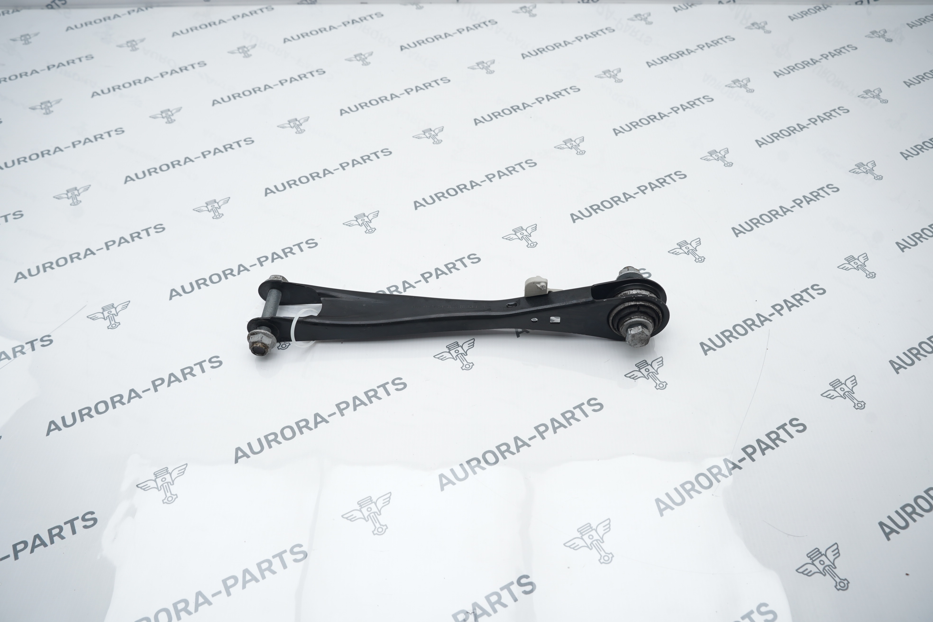 Рычаг продольный задней подвески нижний  LH=RH BMW X5