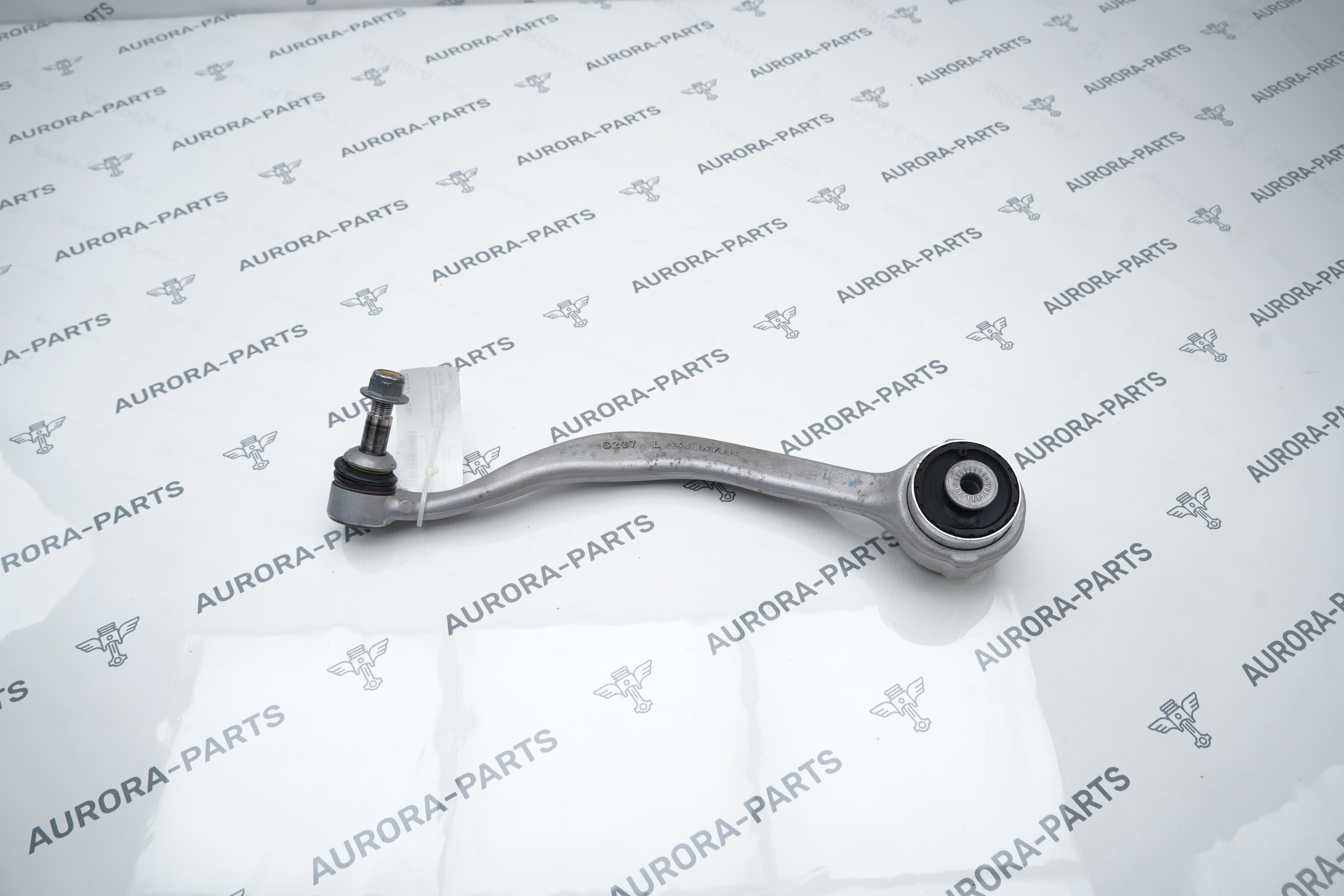 Рычаг передней подвески нижний (2024 год) LH BMW X5