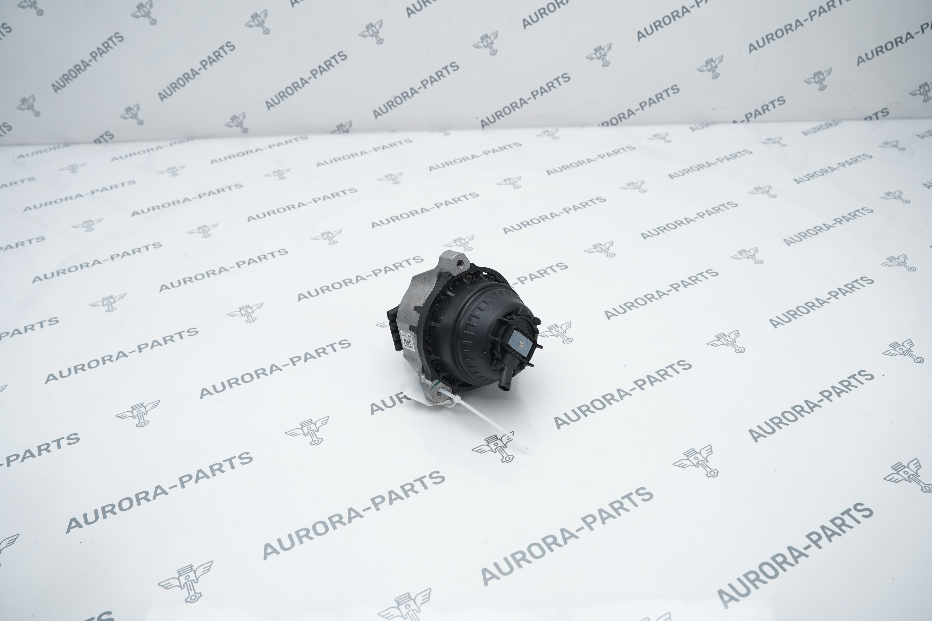 Подушка двигателя RH BMW X5