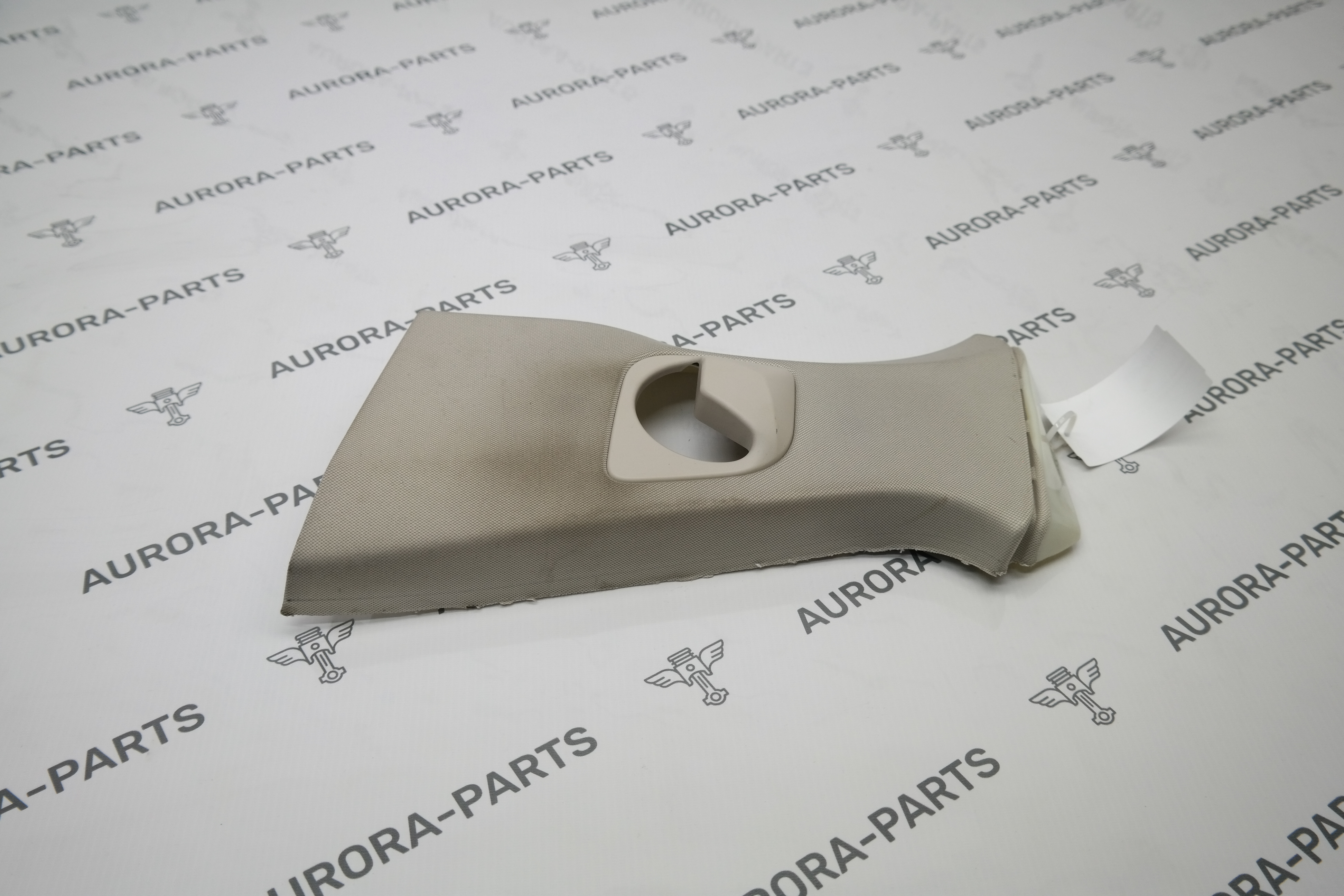 Обшивка стойки B верхняя (elfenbeinweiss) LH BMW X4