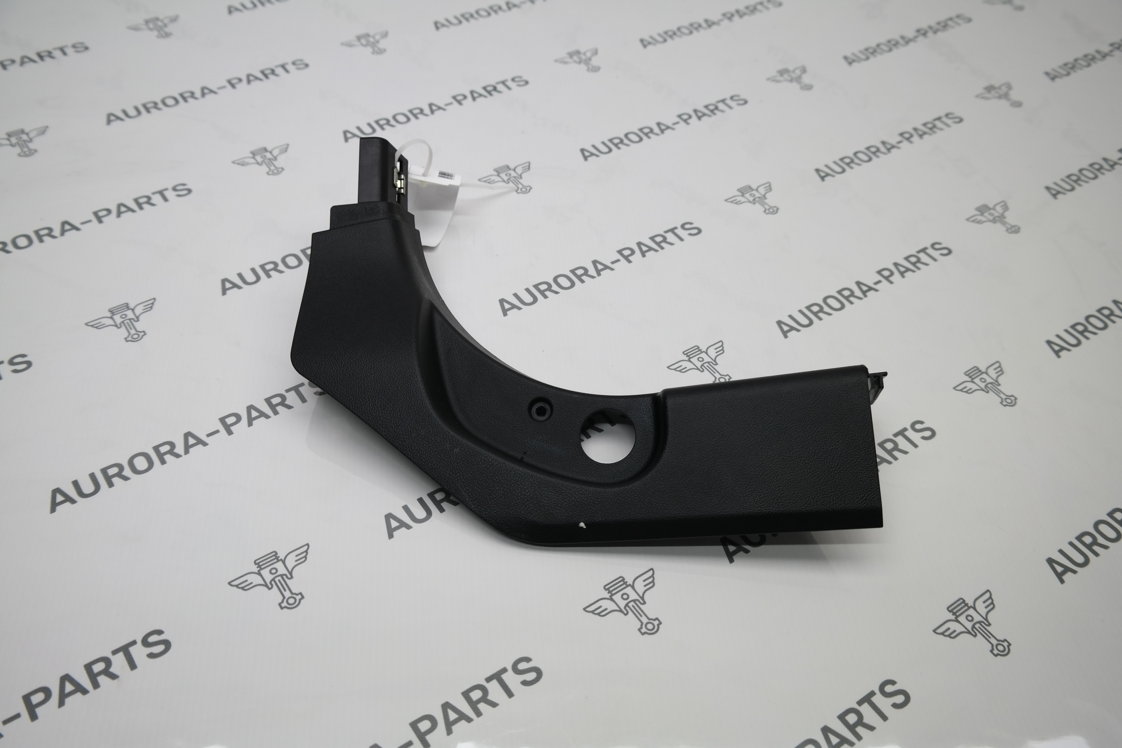 Обшивка стойки A нижняя LH BMW X4