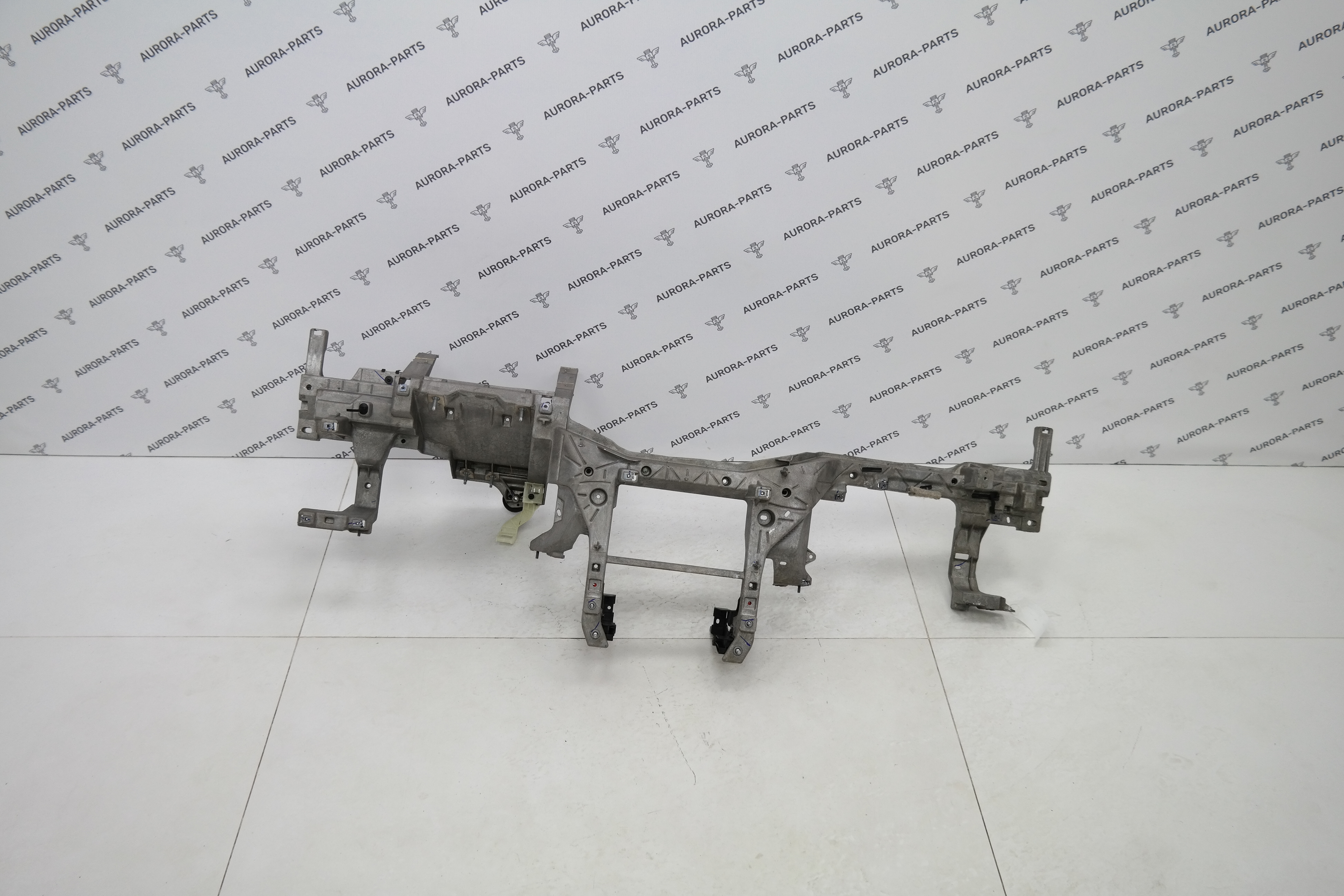 Усилитель (каркас) торпедо BMW X5