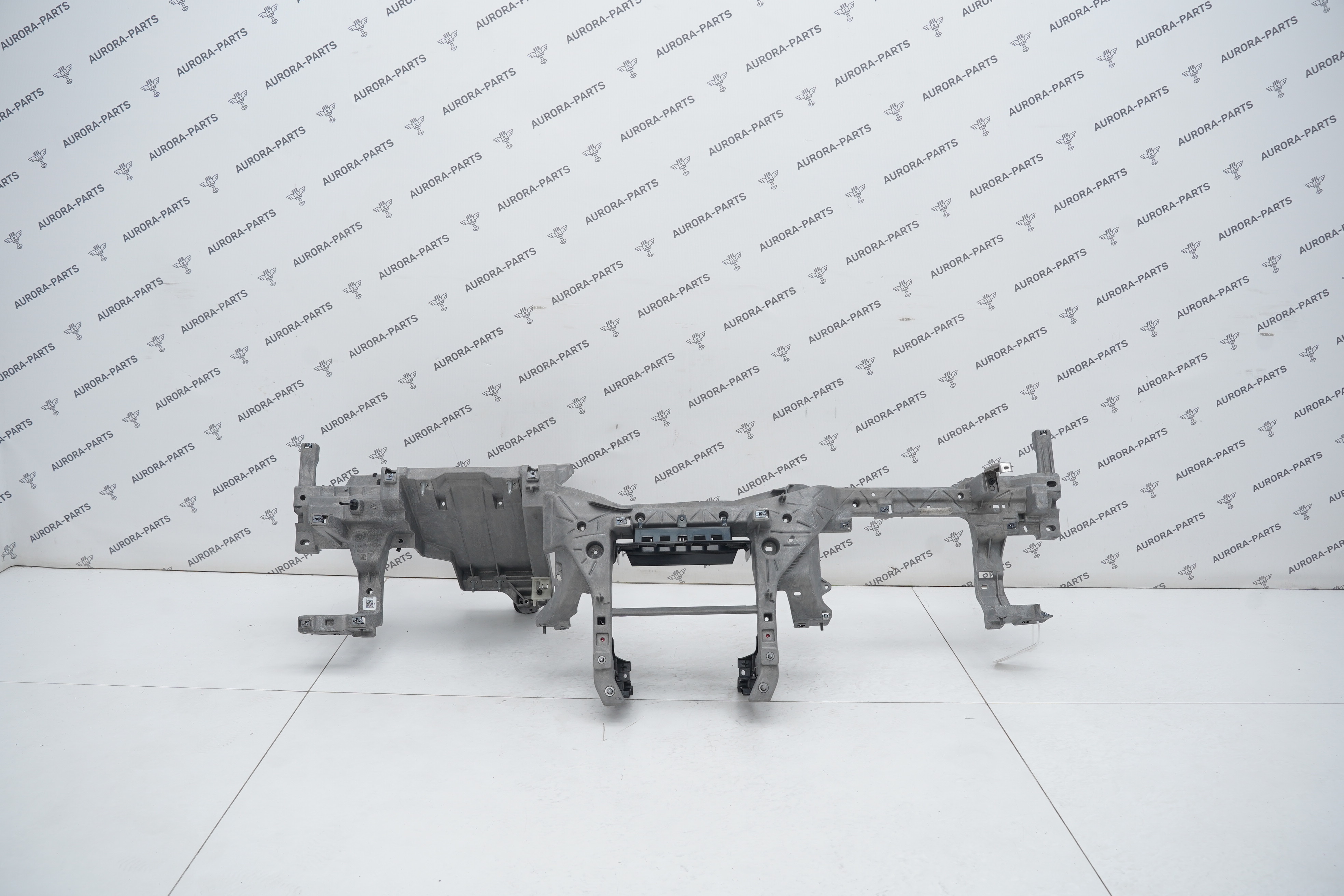 Усилитель (каркас) торпедо BMW X5