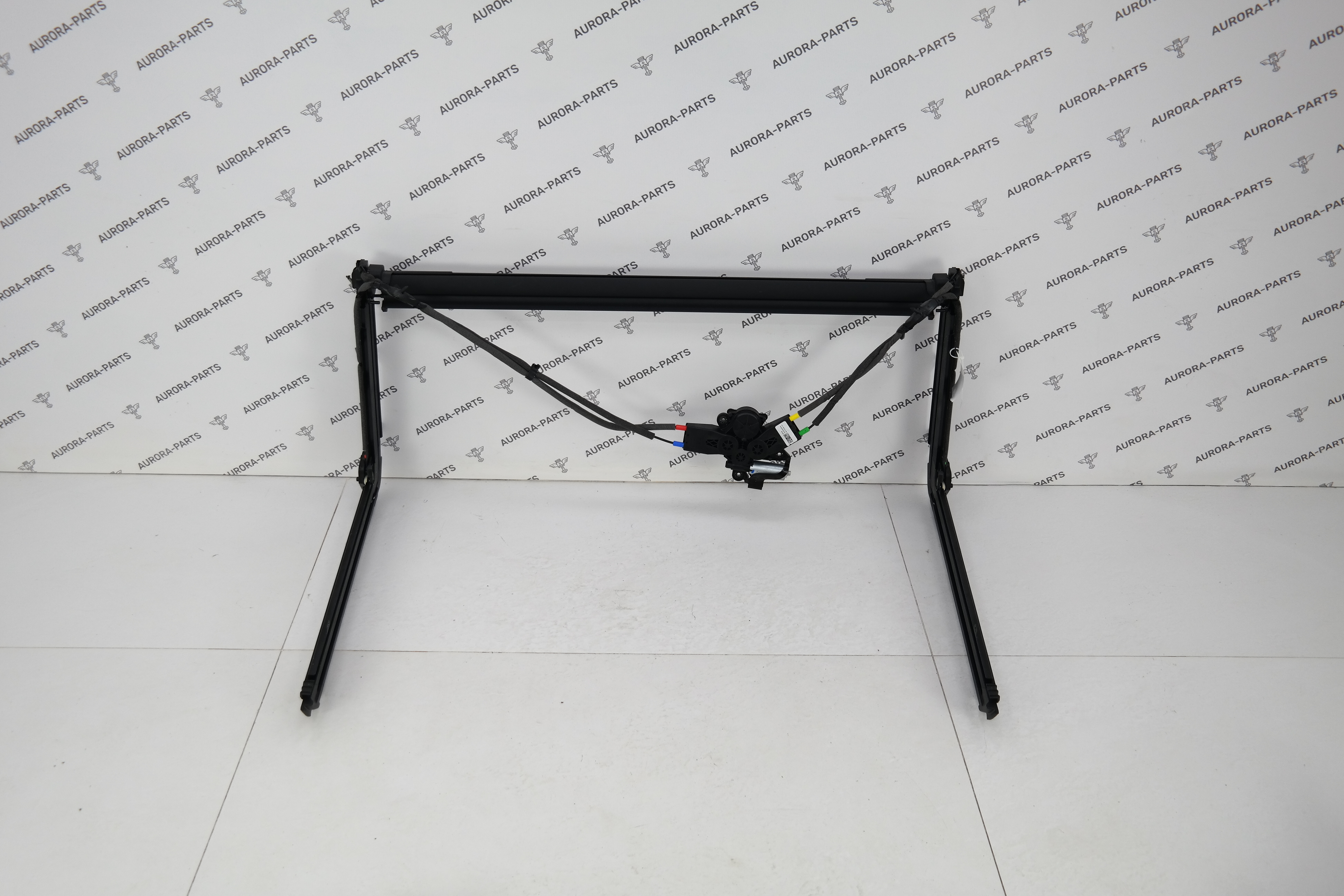 Шторка багажника электро в сборе с механизмом BMW X5