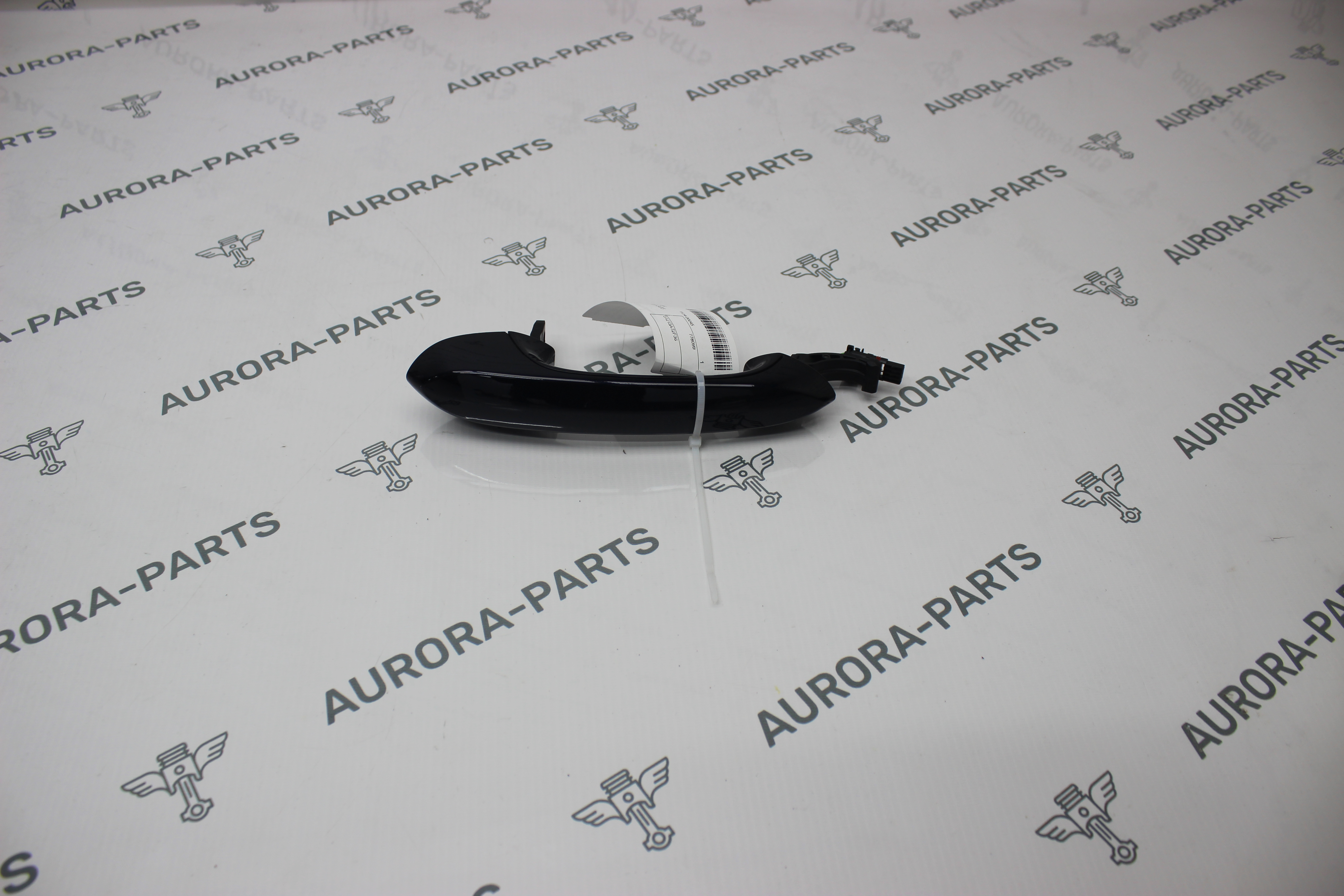 Ручка двери передняя RH (комфортный доступ) BMW X6