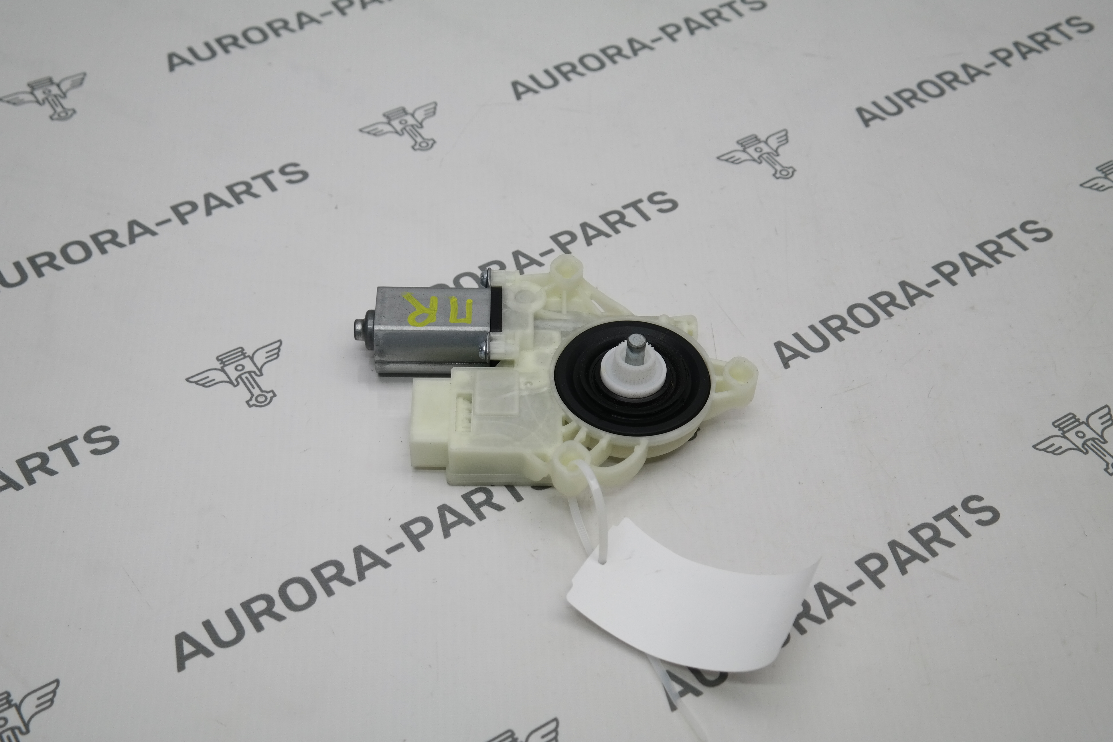 Моторчик стеклоподъёмника передней двери RH BMW X6