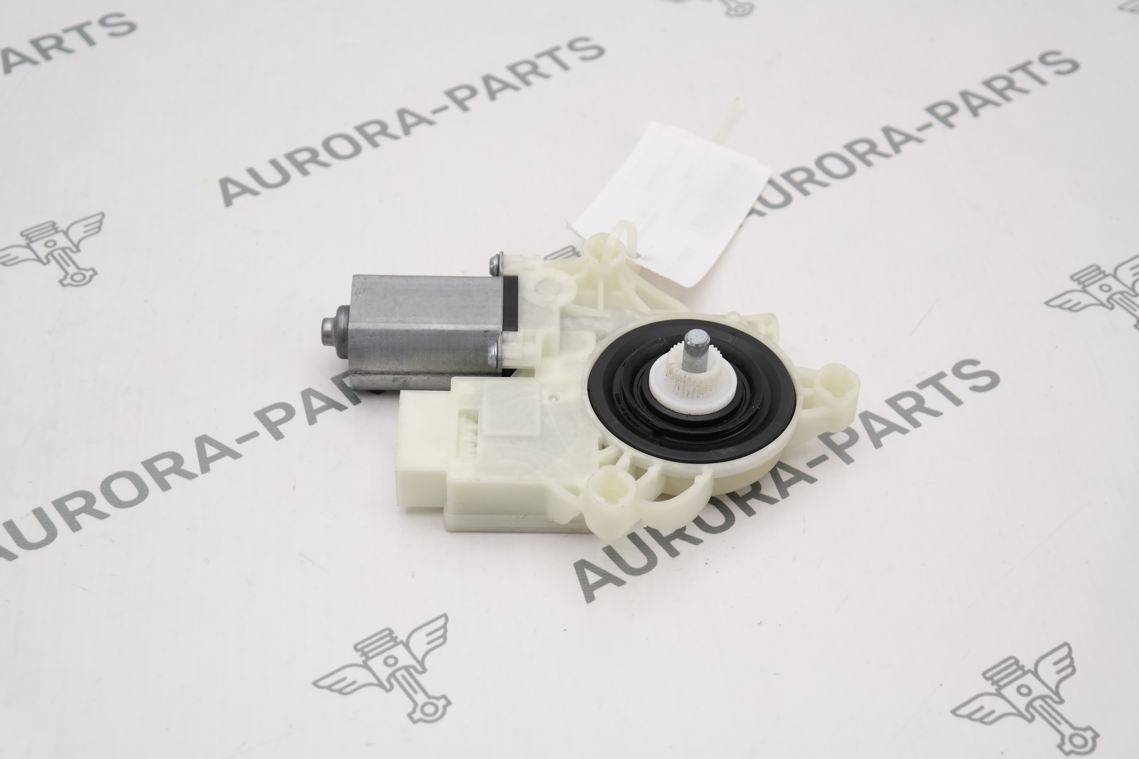 Моторчик стеклоподъёмника передней двери RH BMW X6