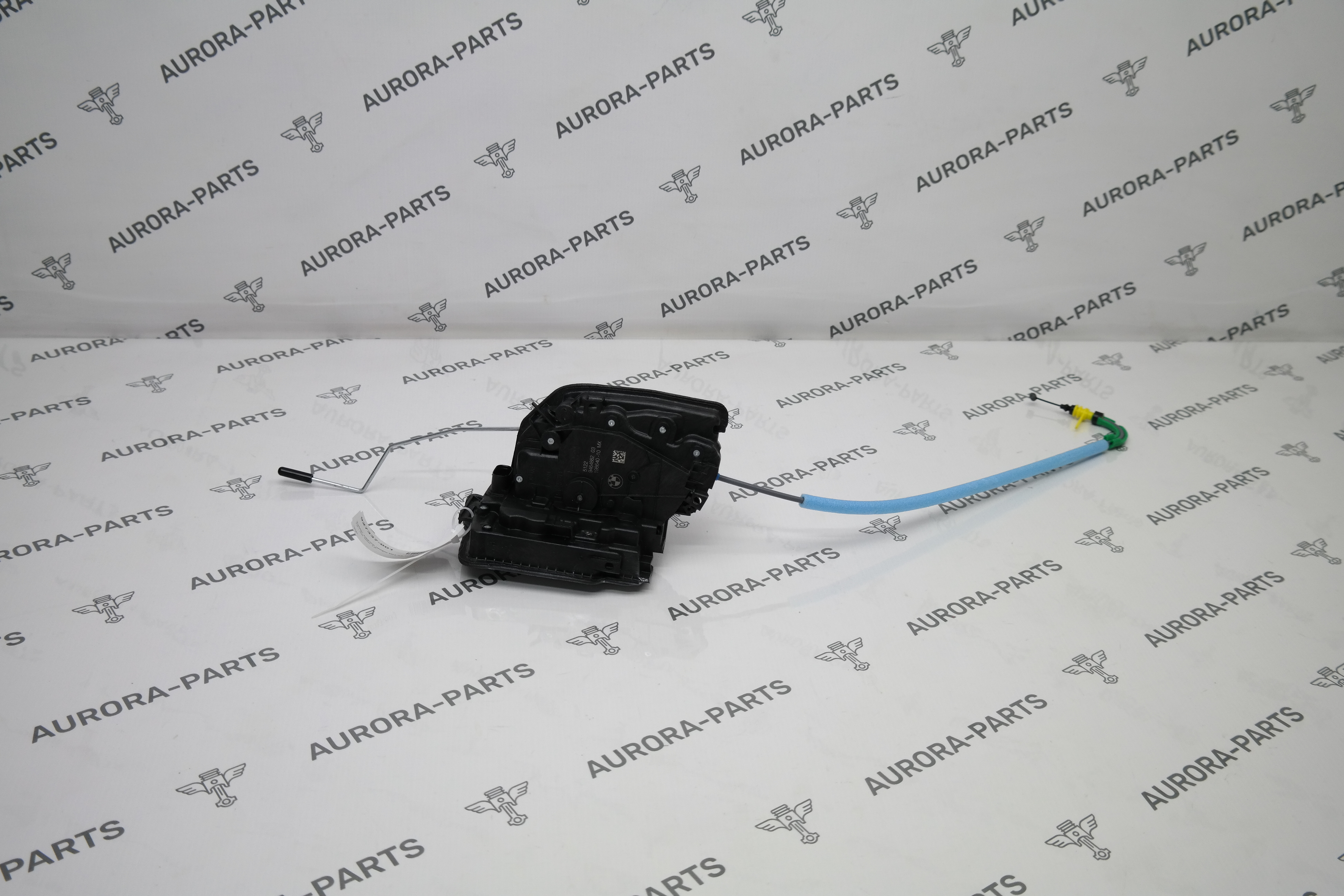 Замок задней двери RH BMW X6