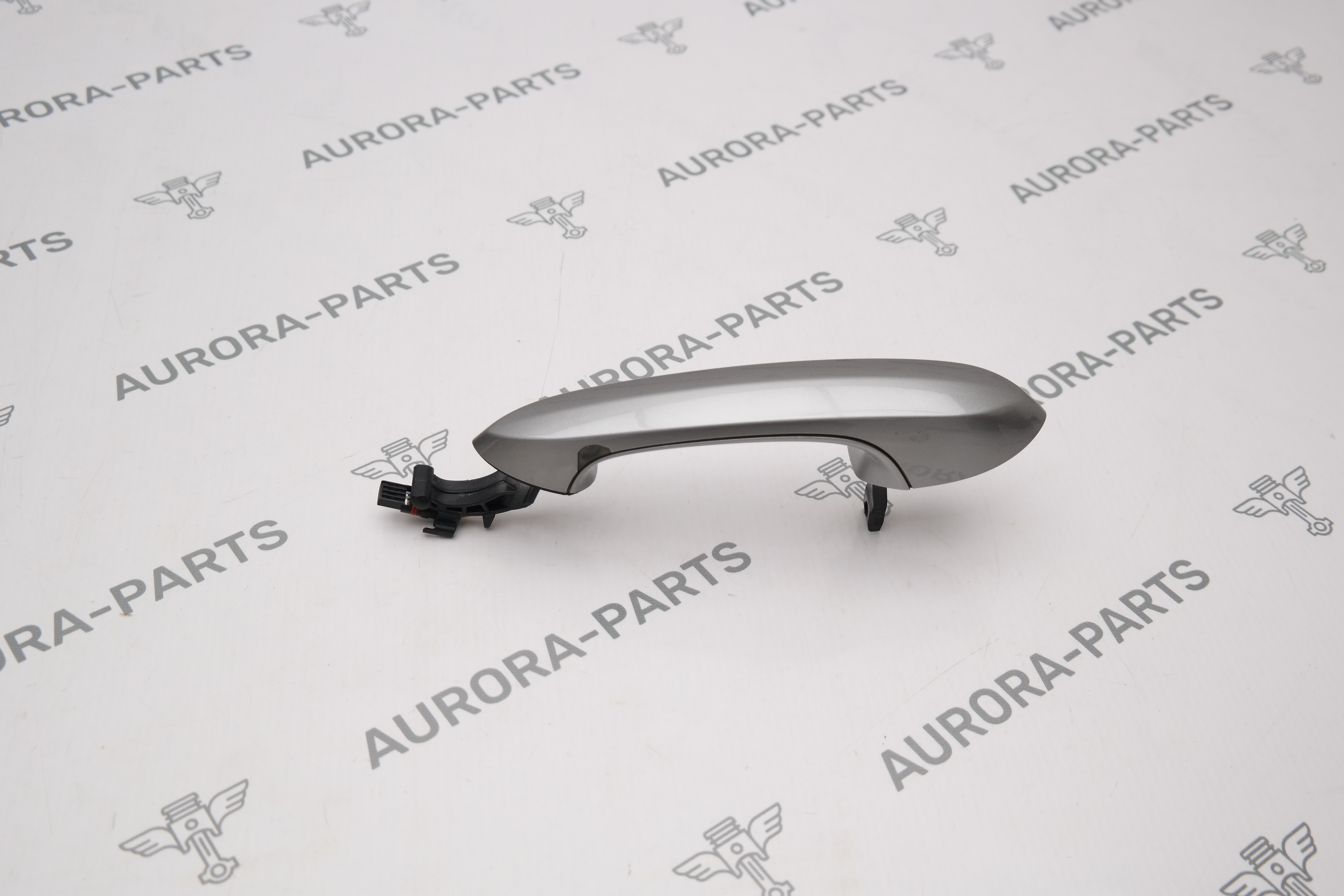 Ограничитель задней двери LH=RH BMW X3