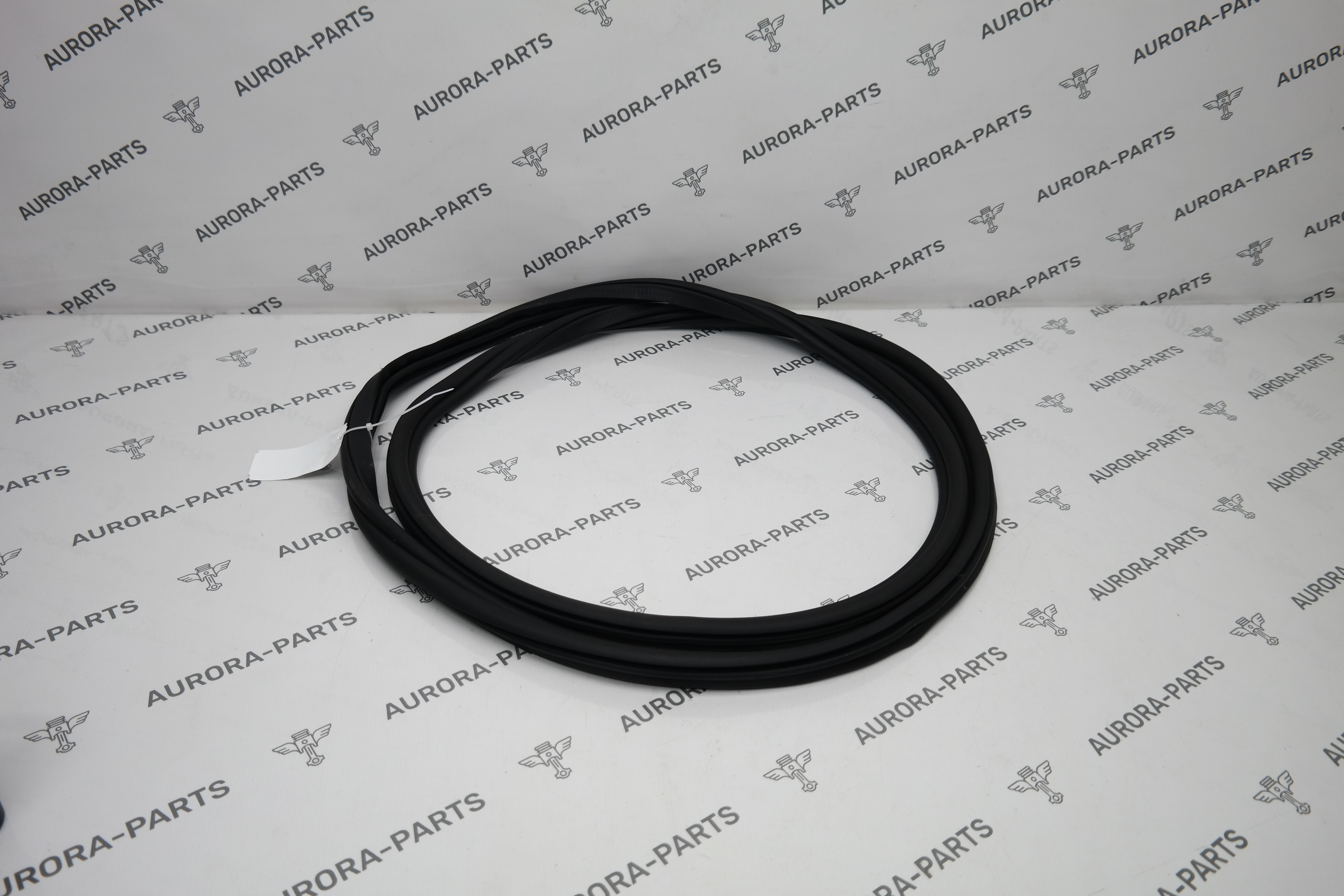 Уплотнитель передней двери LH=RH BMW X5