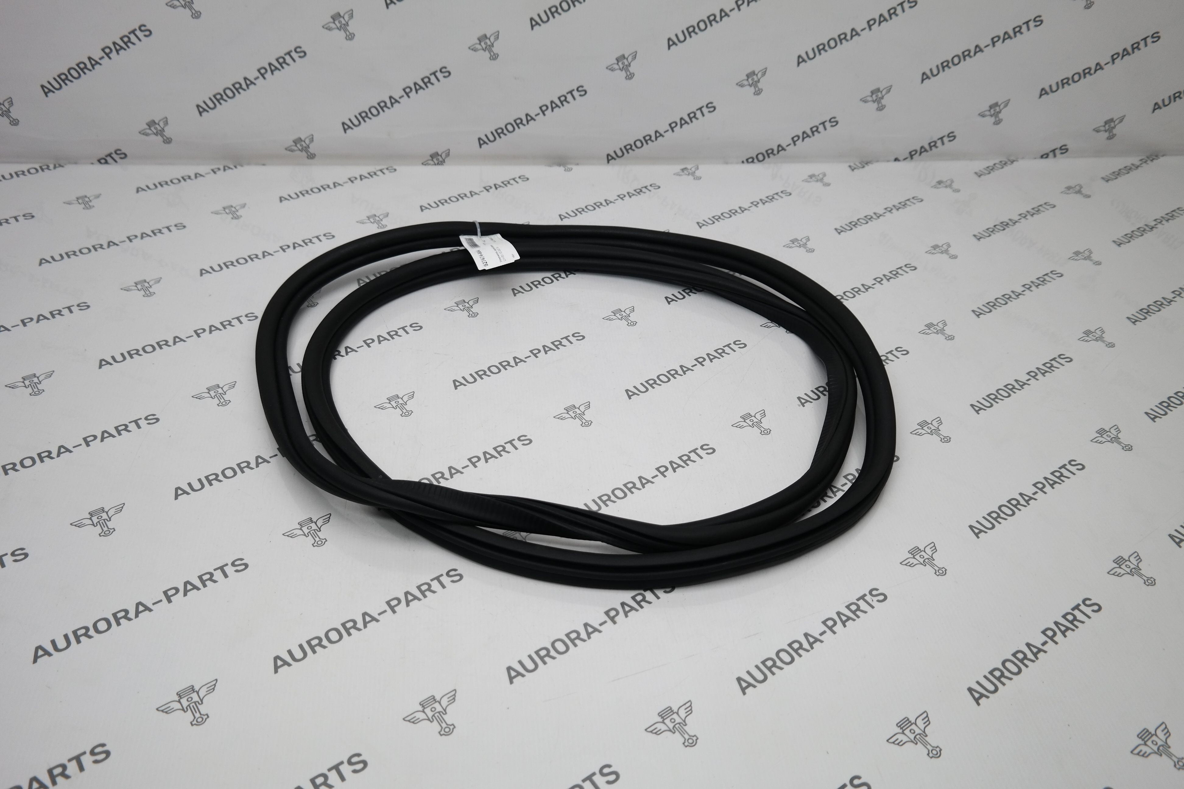 Уплотнитель задней двери LH=RH BMW X5