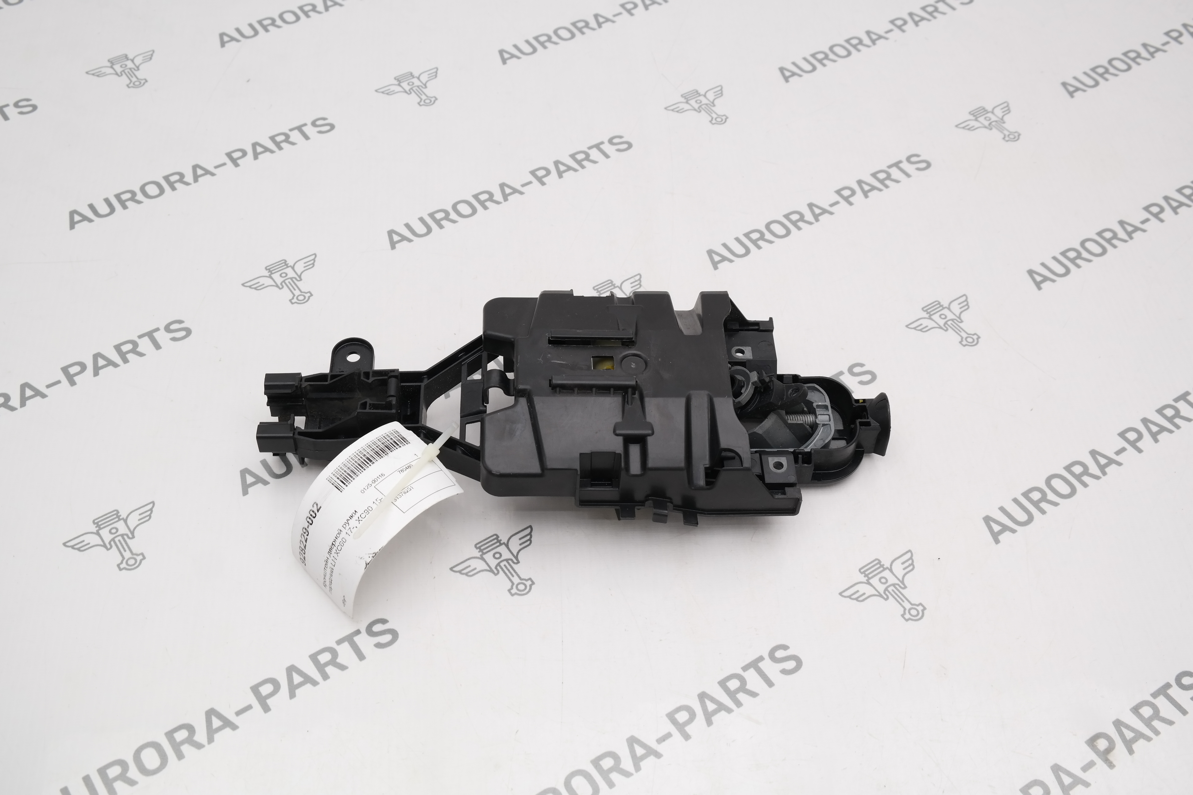 Кронштейн дверной ручки передний LH Volvo XC60