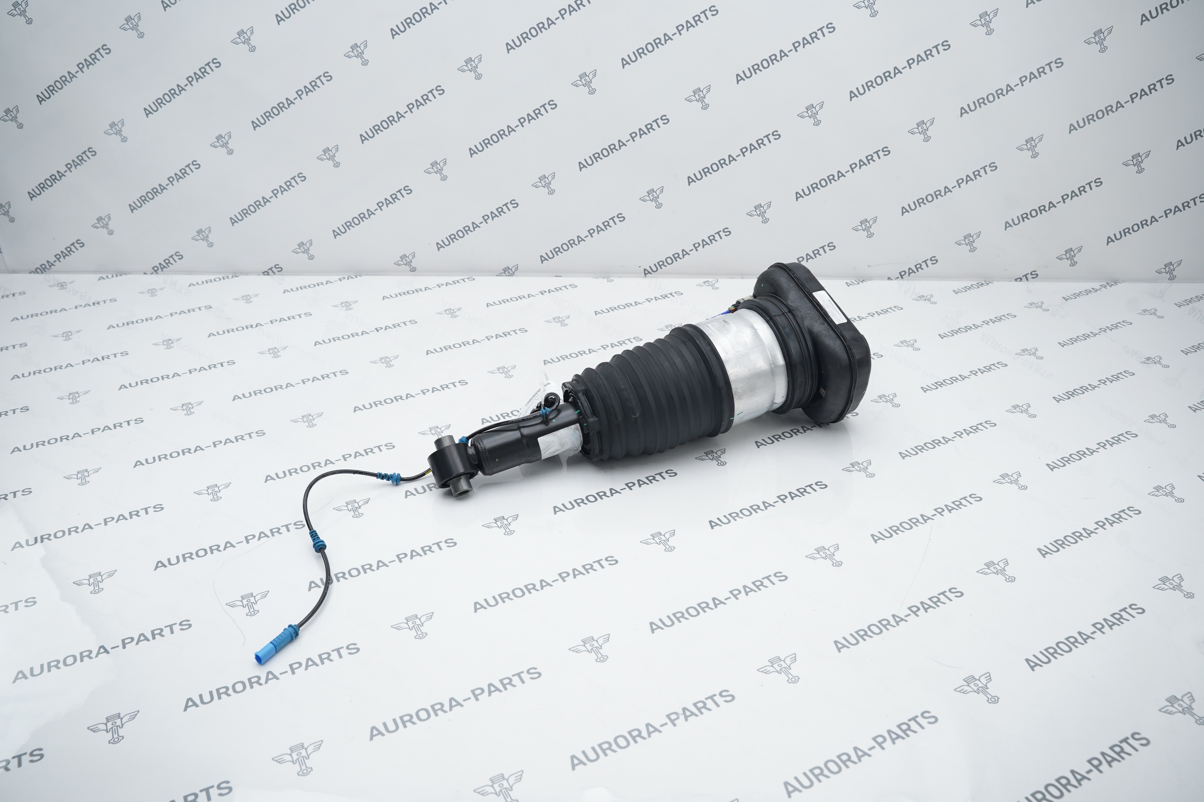 Пневмоамортизатор задней подвески RH (2024 год) BMW X7