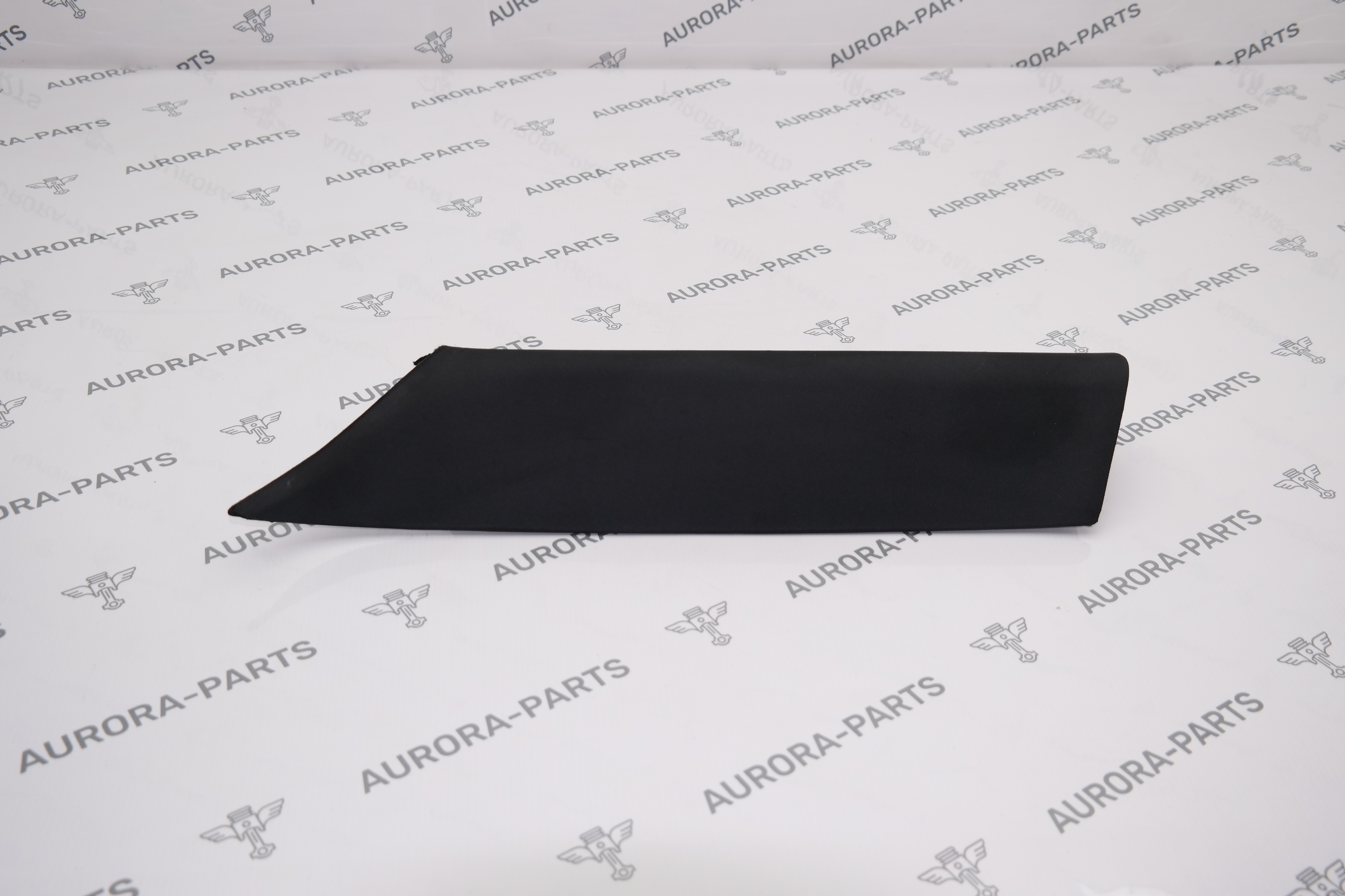 Обшивка стойки A LН Land Rover Defender