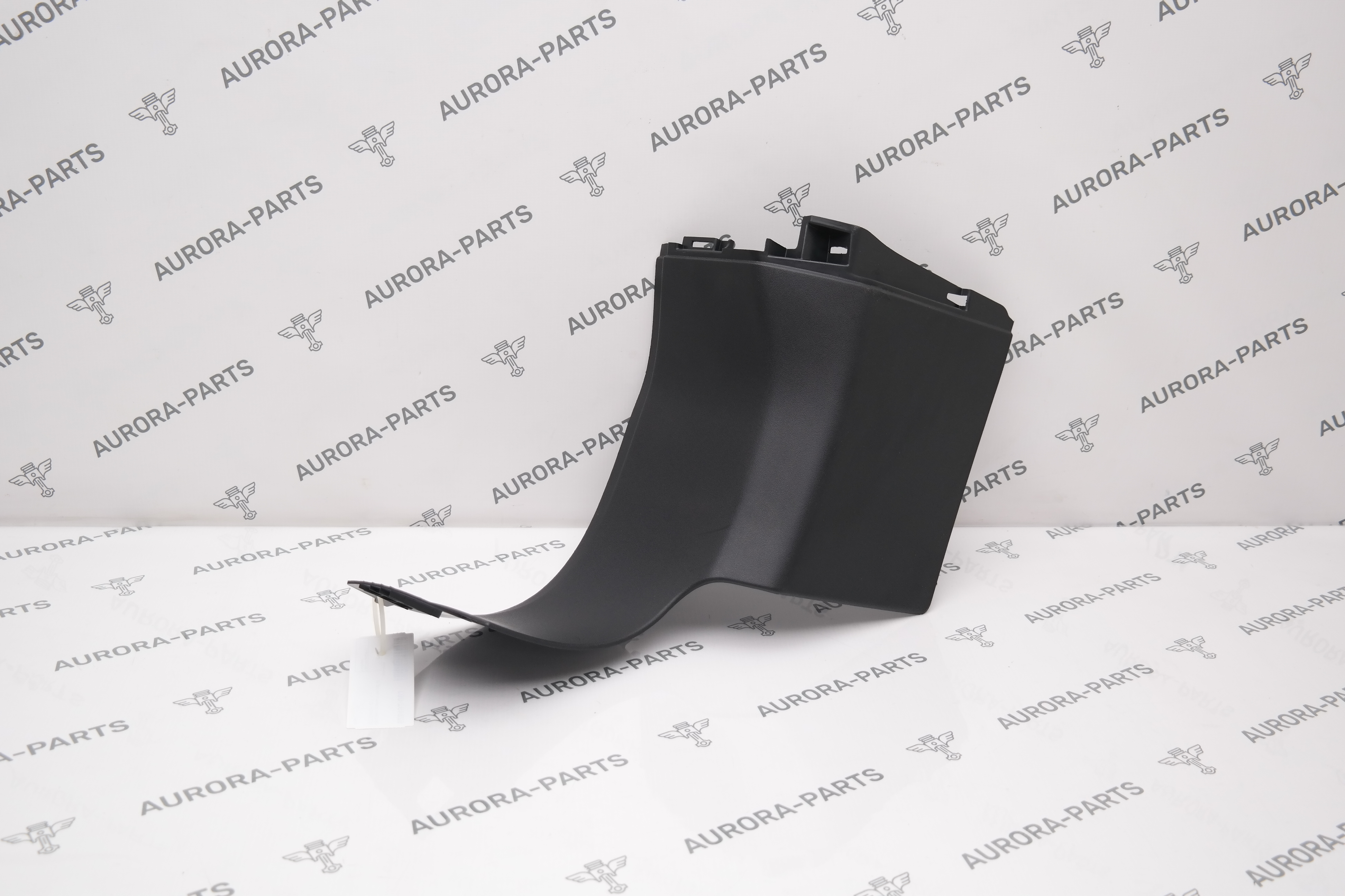 Обшивка стойки D RН Land Rover Defender