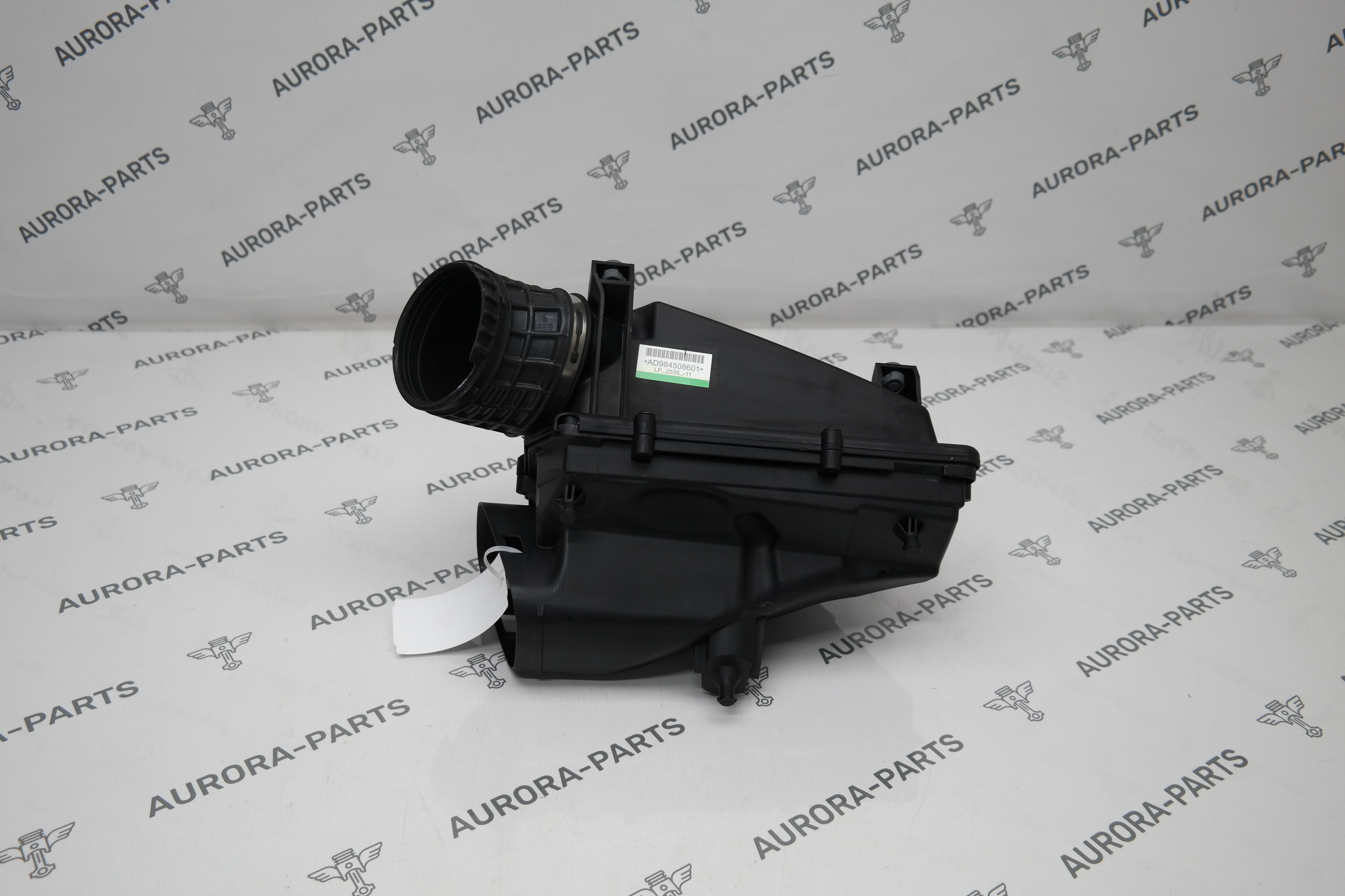 Корпус воздушного фильтра RH BMW X5